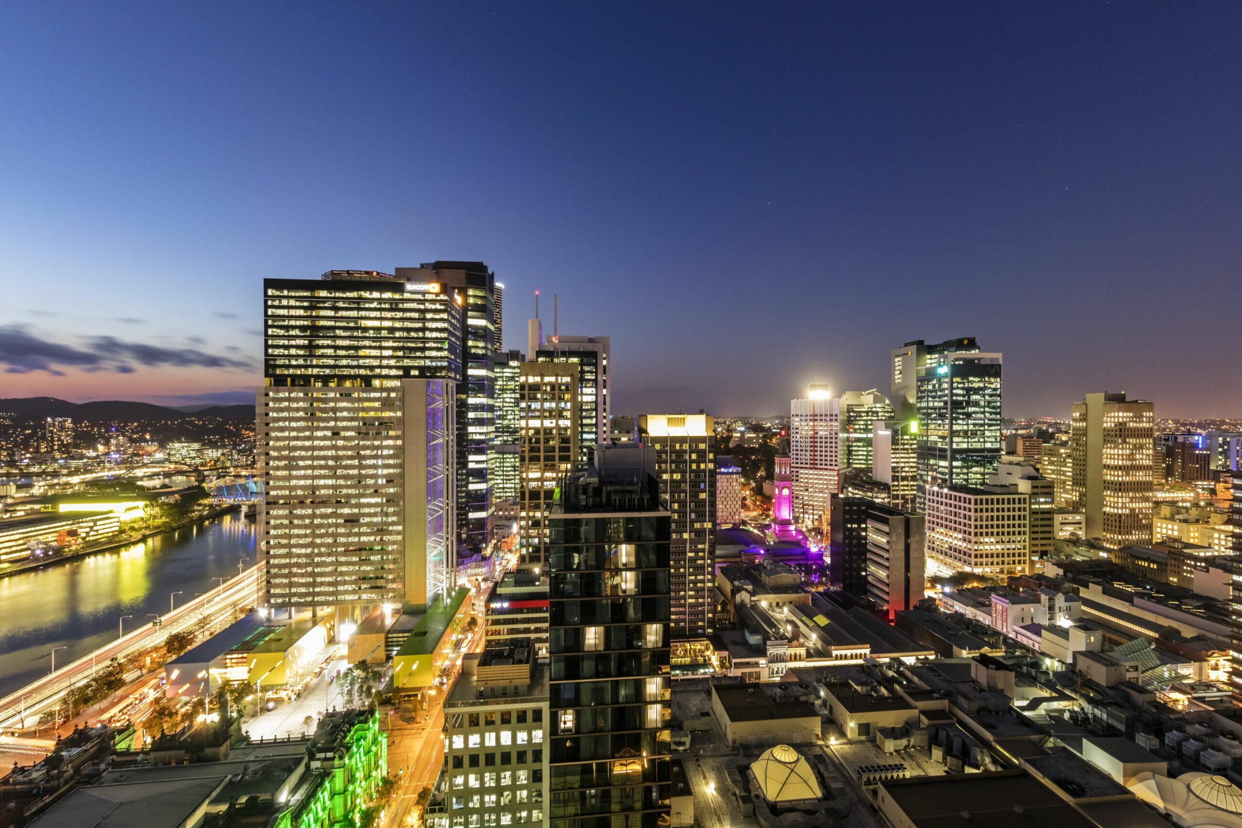 Oaks Brisbane Casino Tower Suites