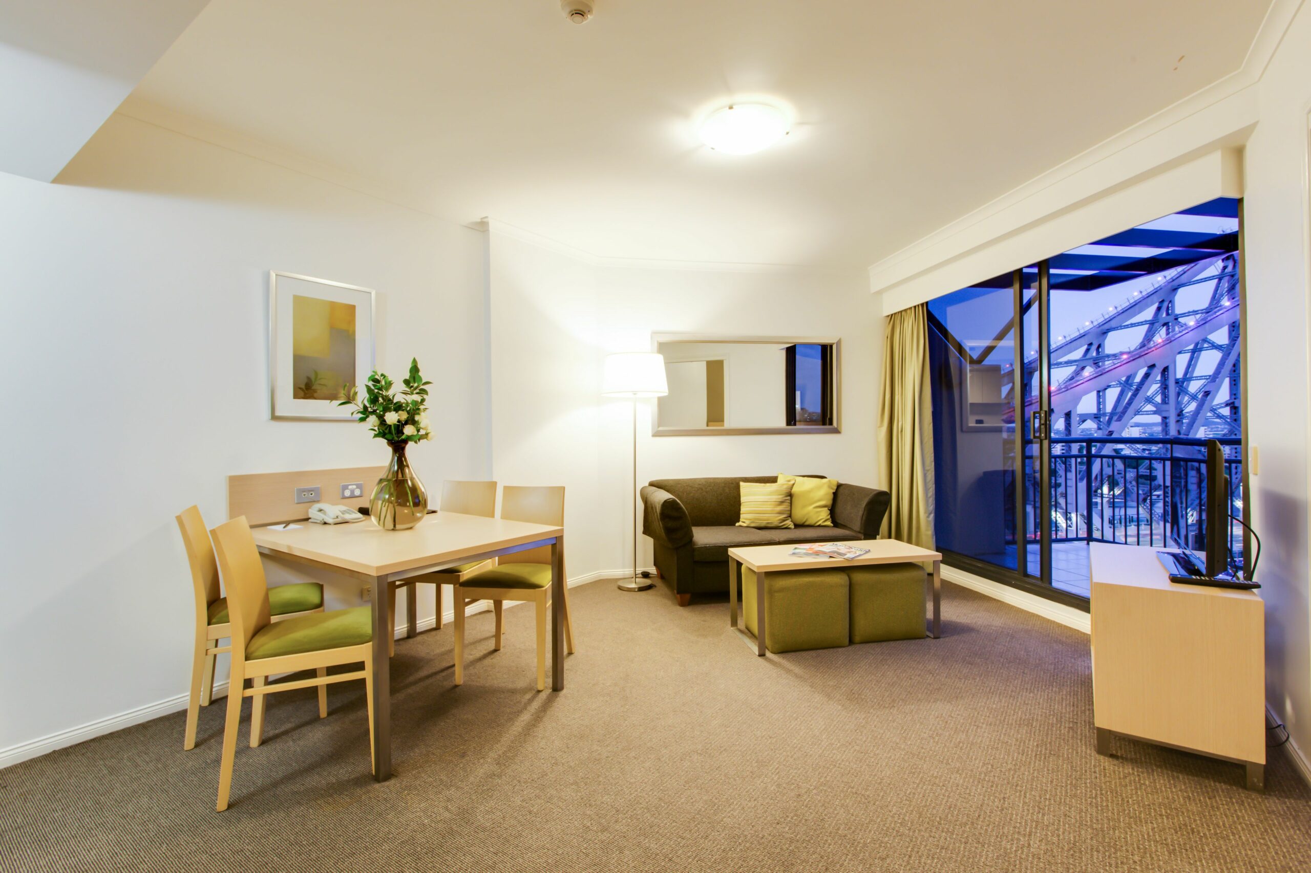 Oakwood Hotel & Apartments Brisbane