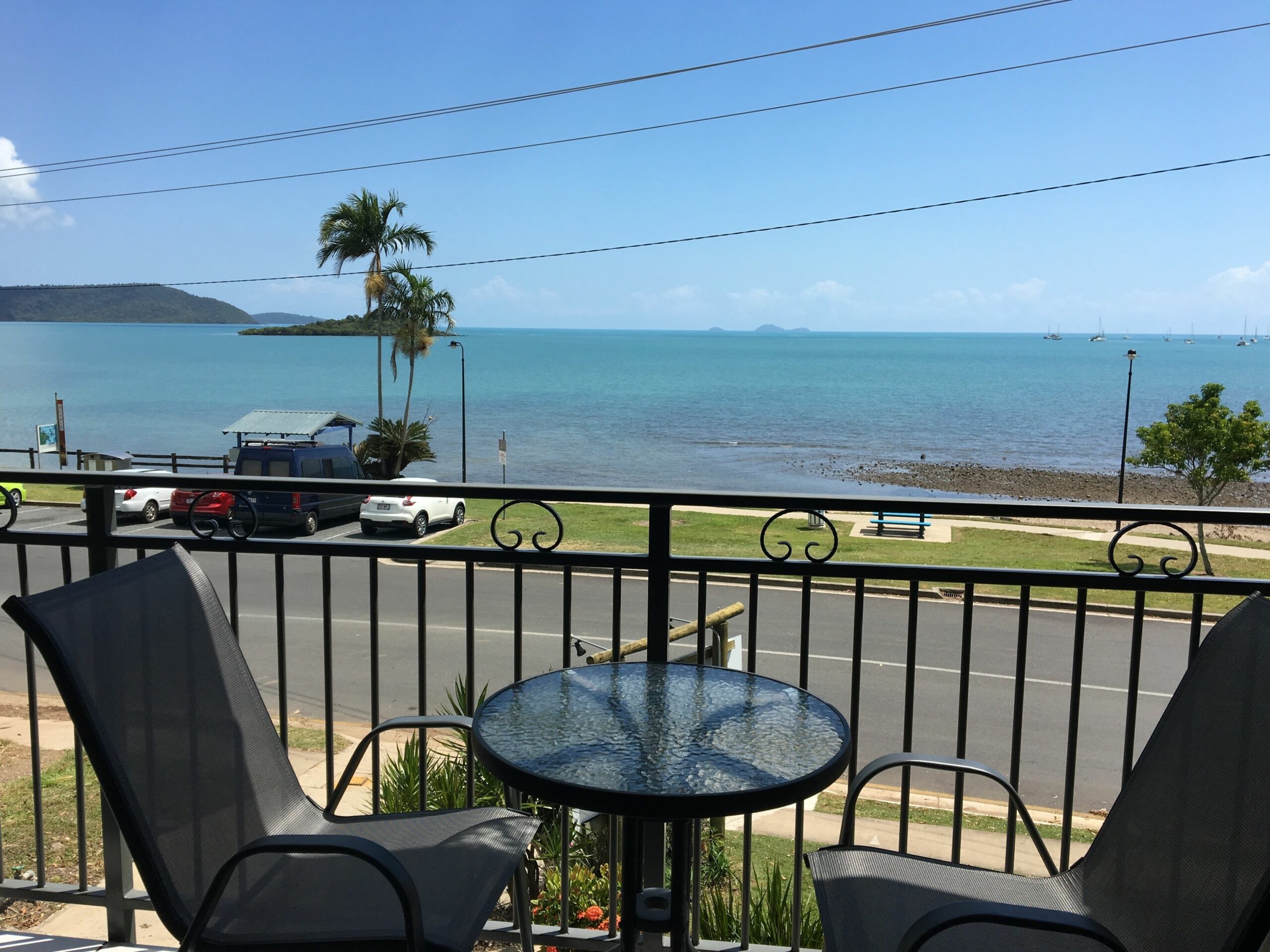 Whitsunday Waterfront Apartments