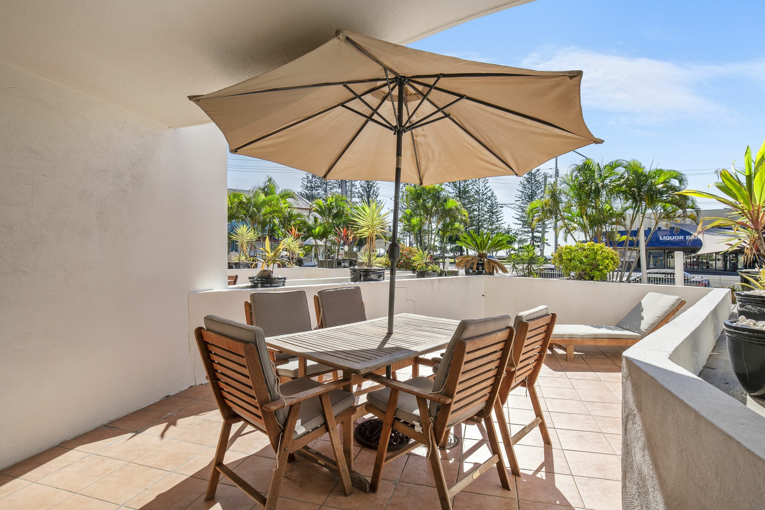 Kirra Palms Holiday Apartments