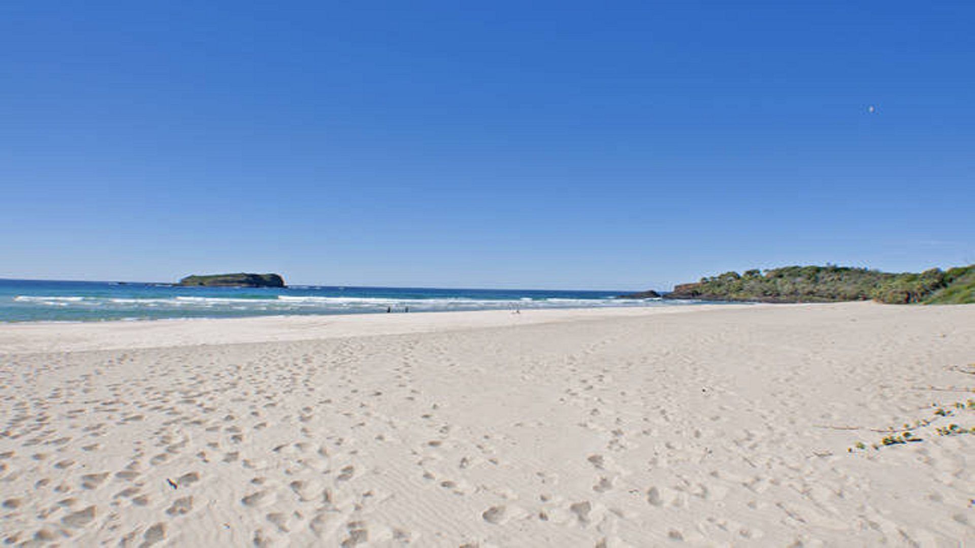 Fingal Beach Shack