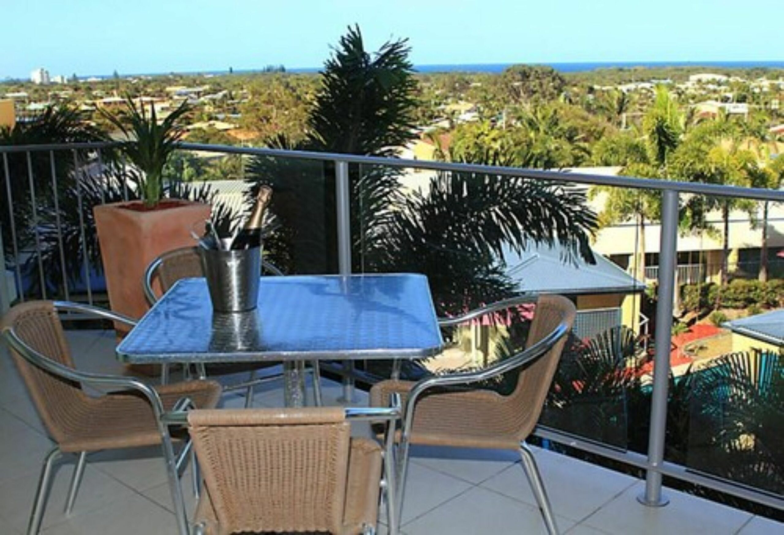 Caloundra Central Apartment Hotel