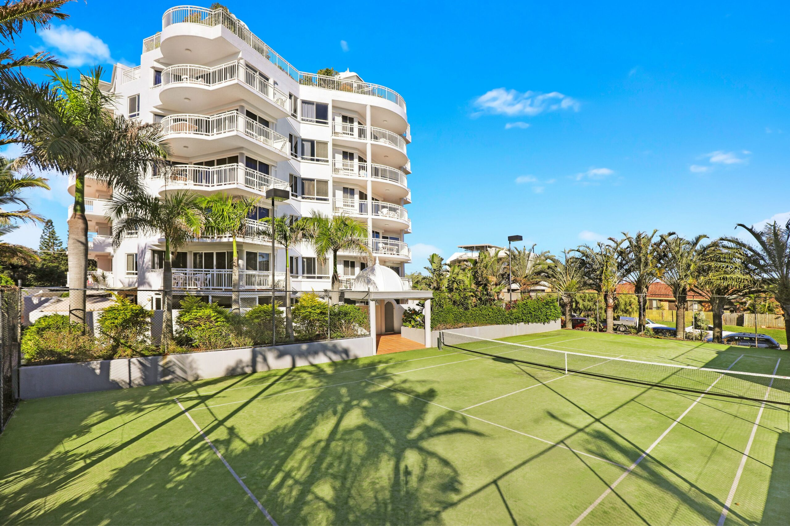 Beachside Resort - Kawana Waters