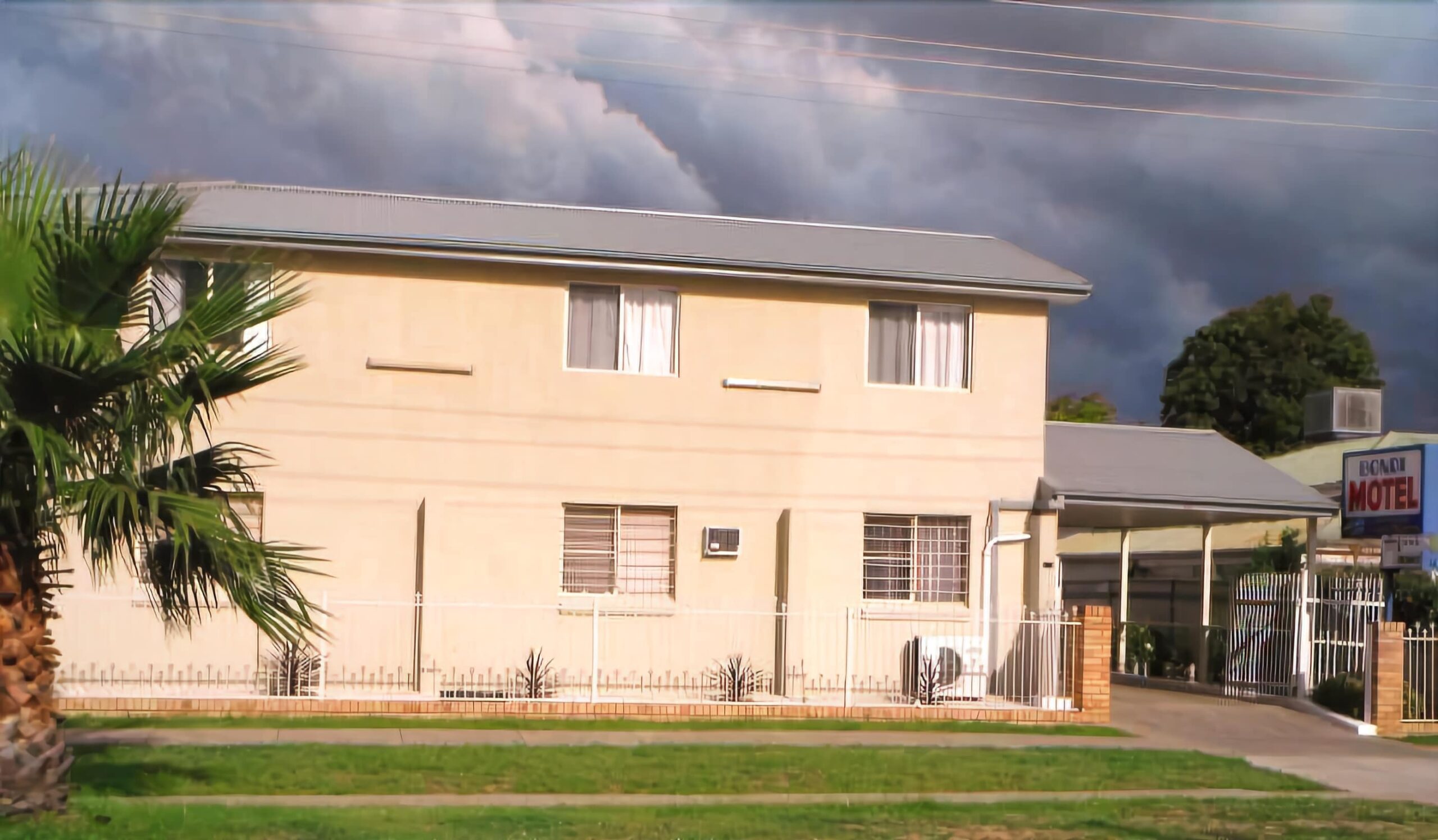 Bondi Motel