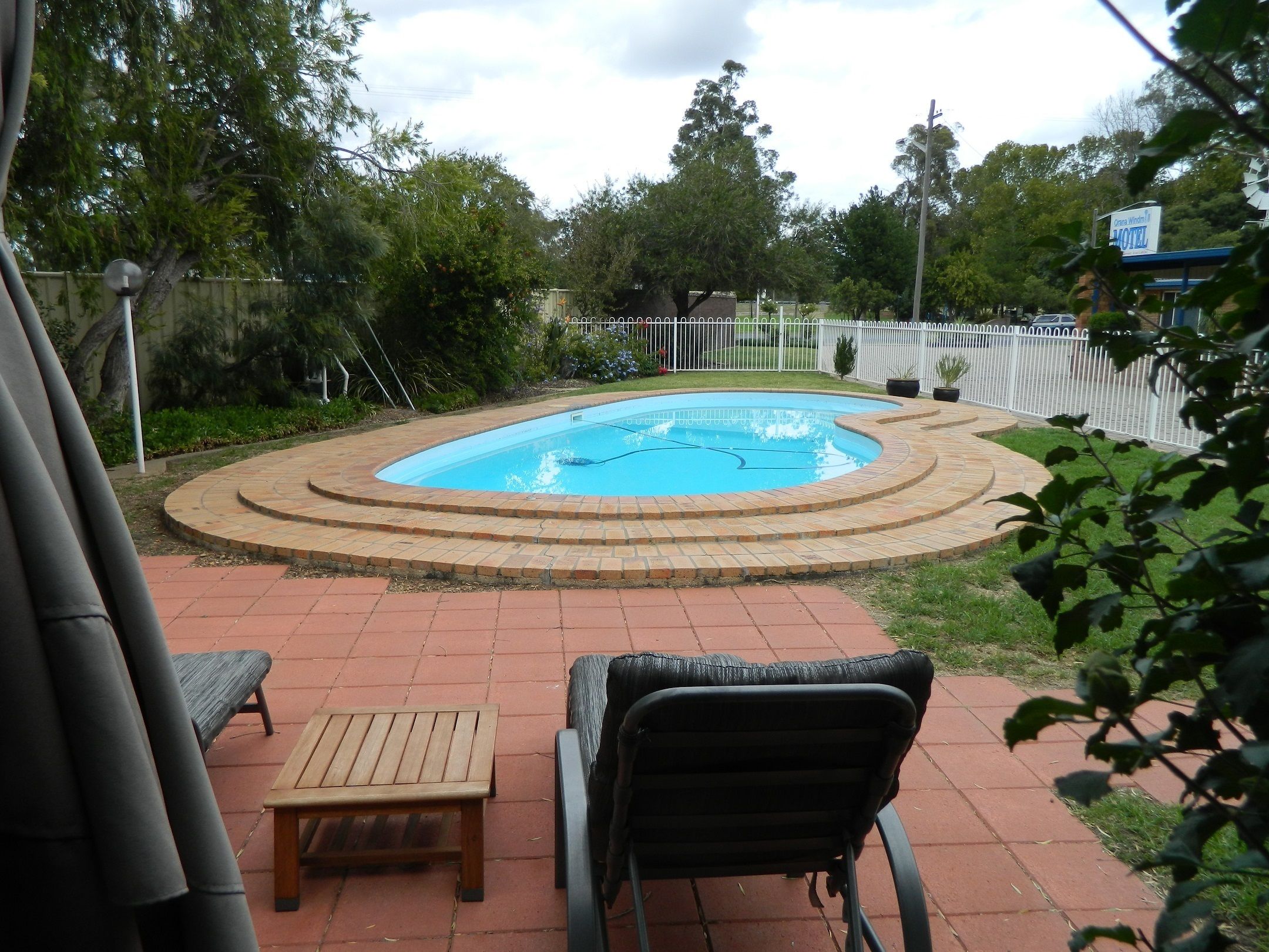 Orana Windmill Motel