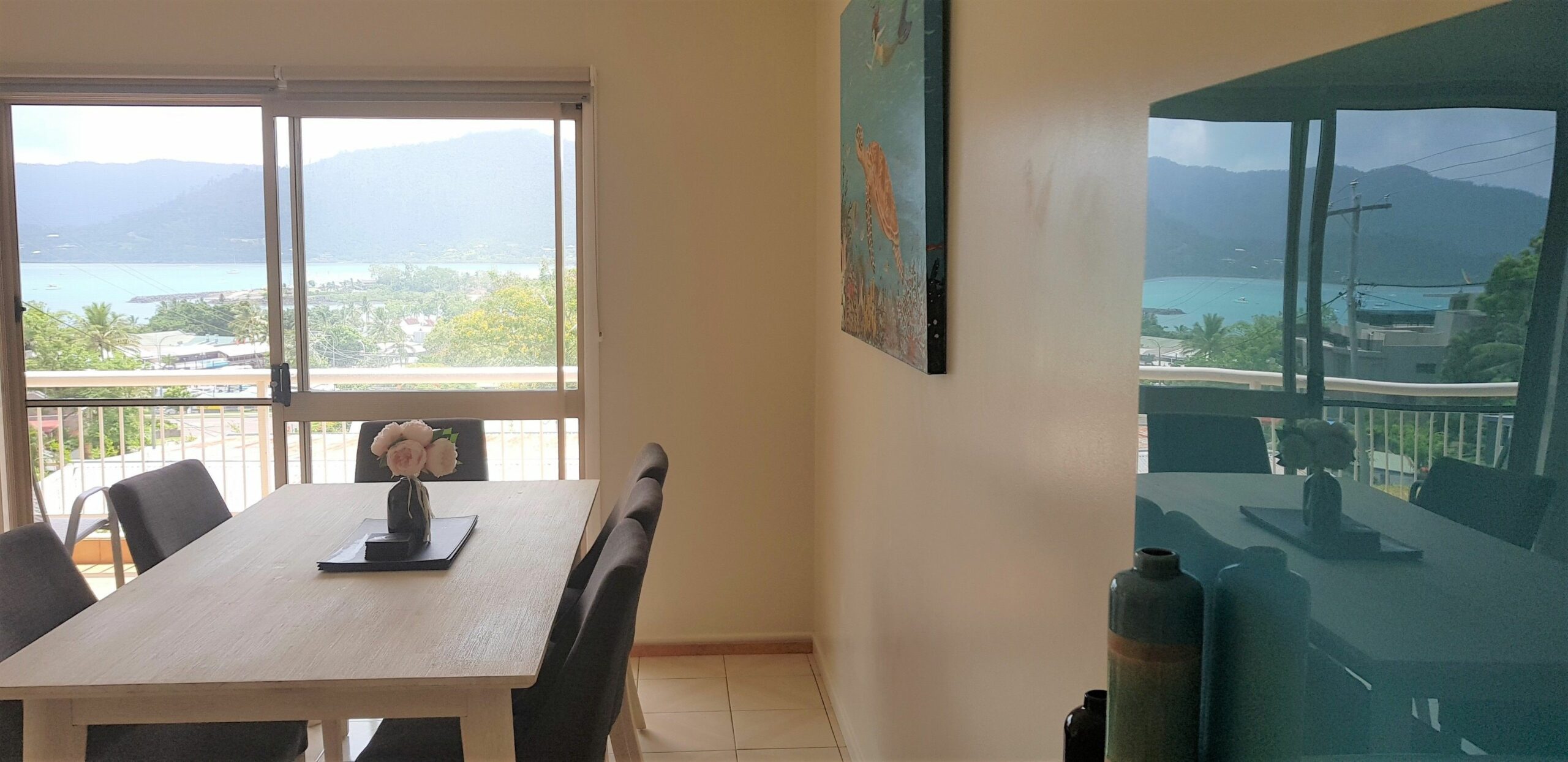 Beach House on Begley - Airlie Beach