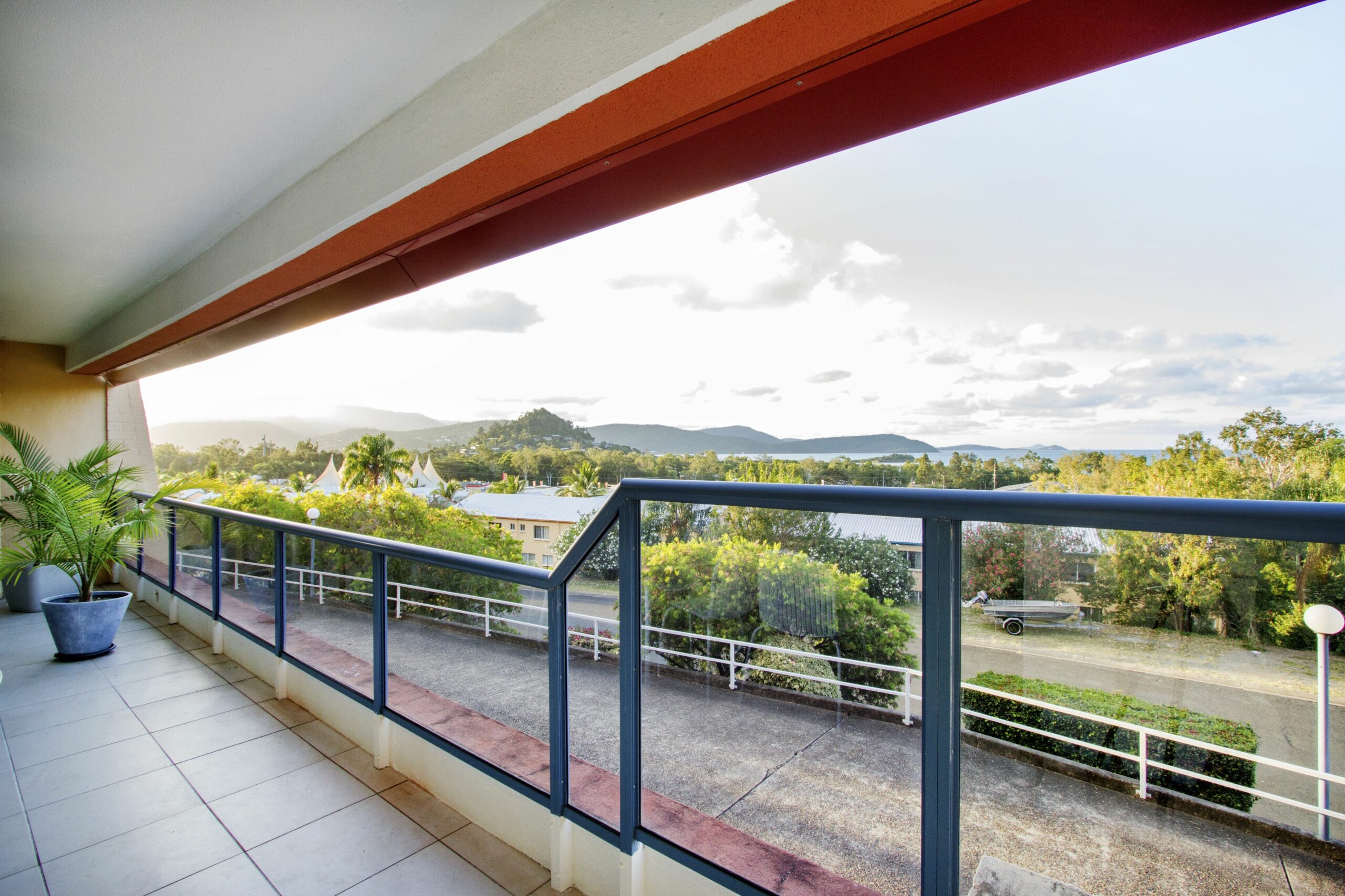 Airlie Harbour 3 Bedroom Apartment