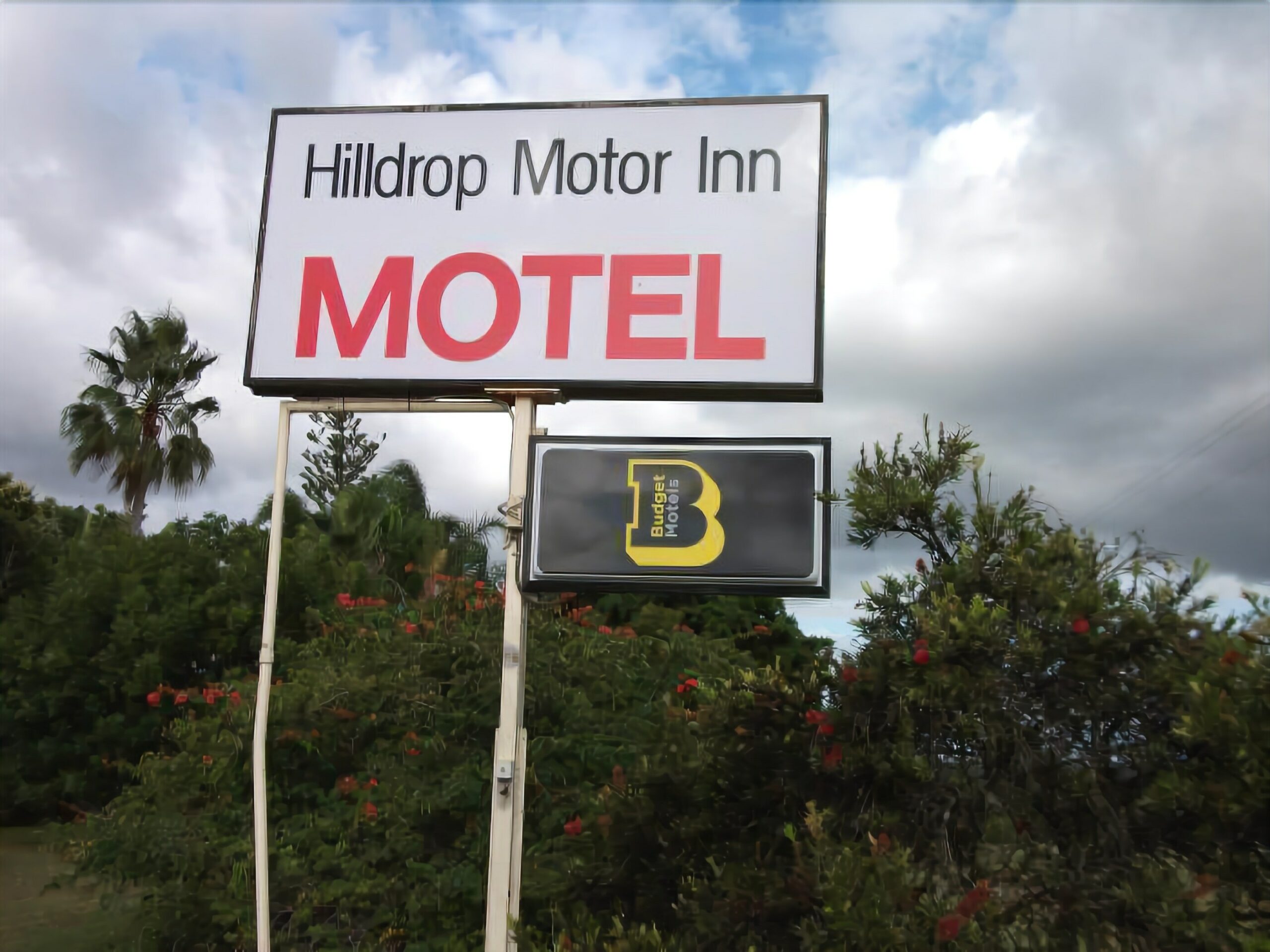 Hilldrop Motor Inn