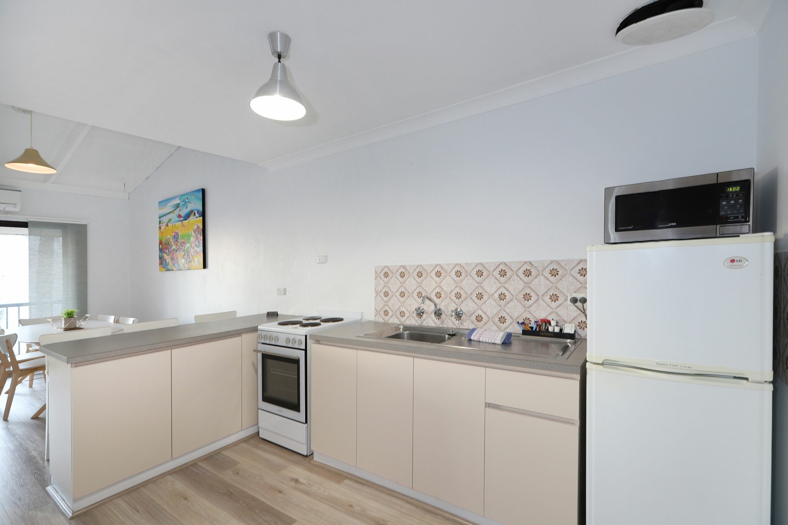 West Beach Lagoon 221 - Stylish Apartment