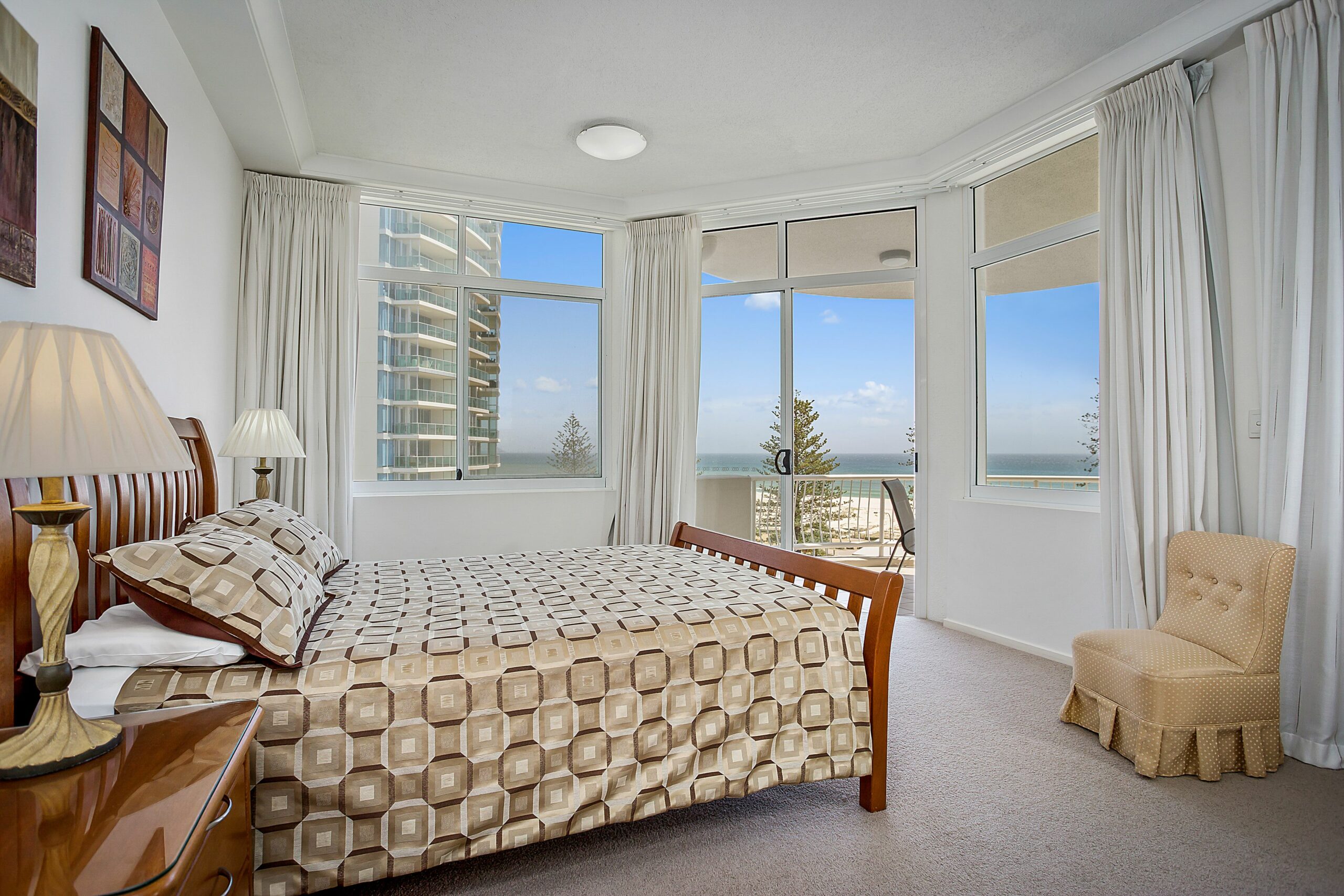 Kirra Beach Apartments