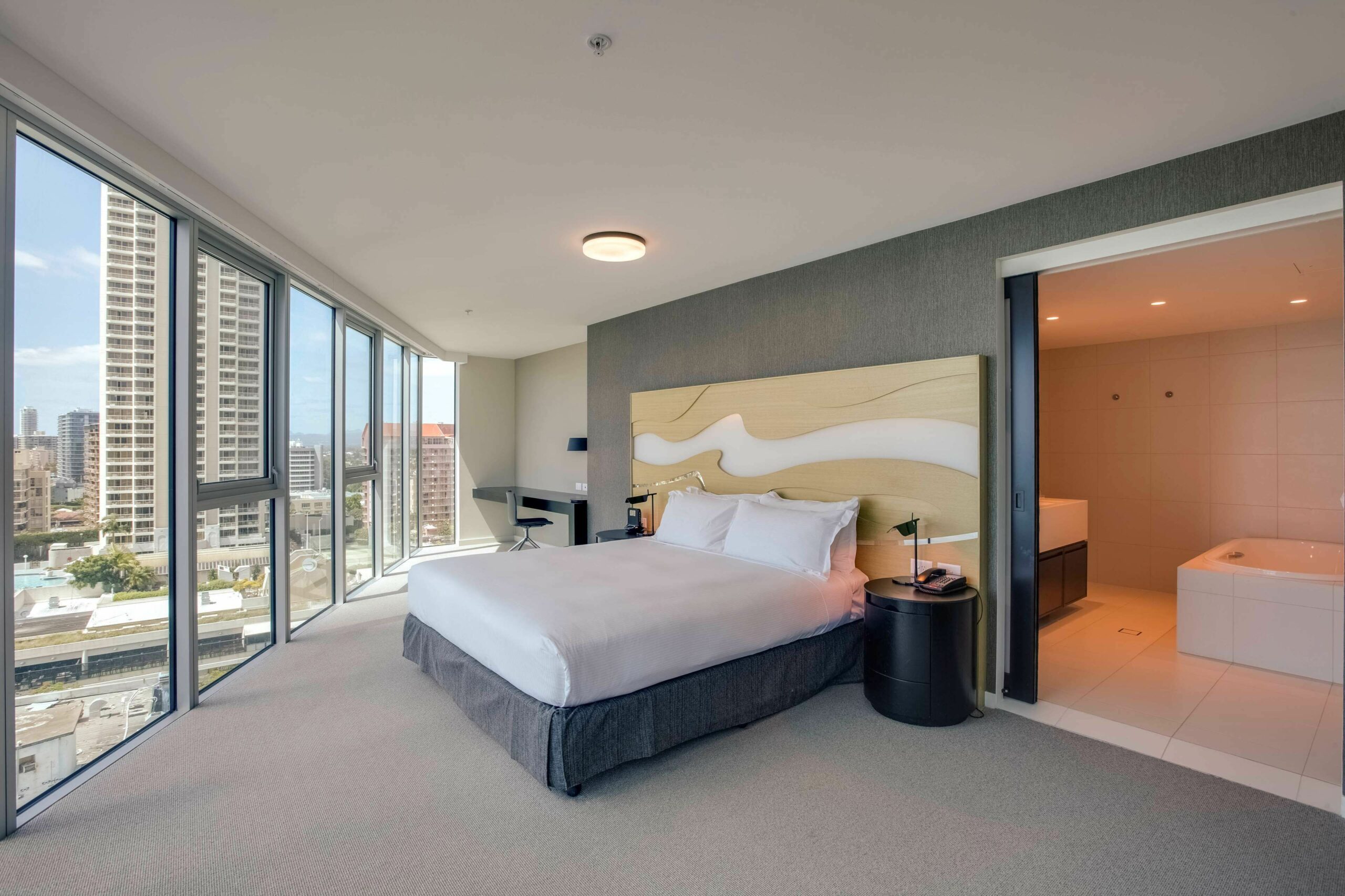 Hilton Surfers Paradise Hotel and Residences