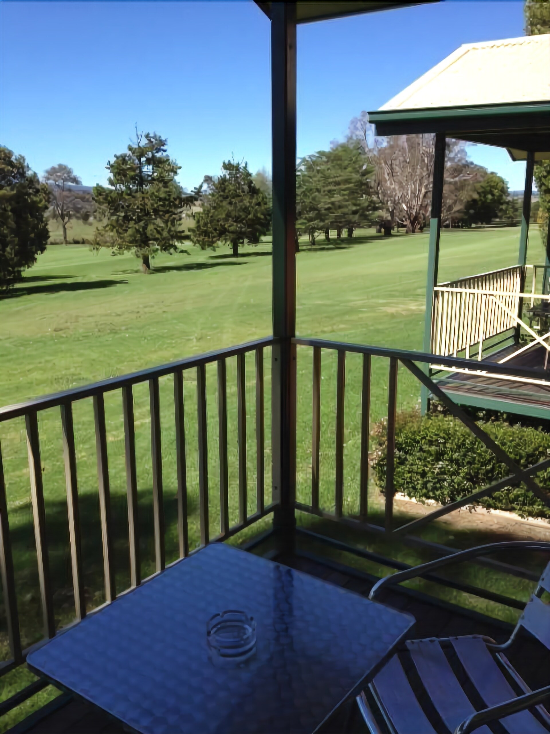 Tenterfield Golf Club Fairways Lodge