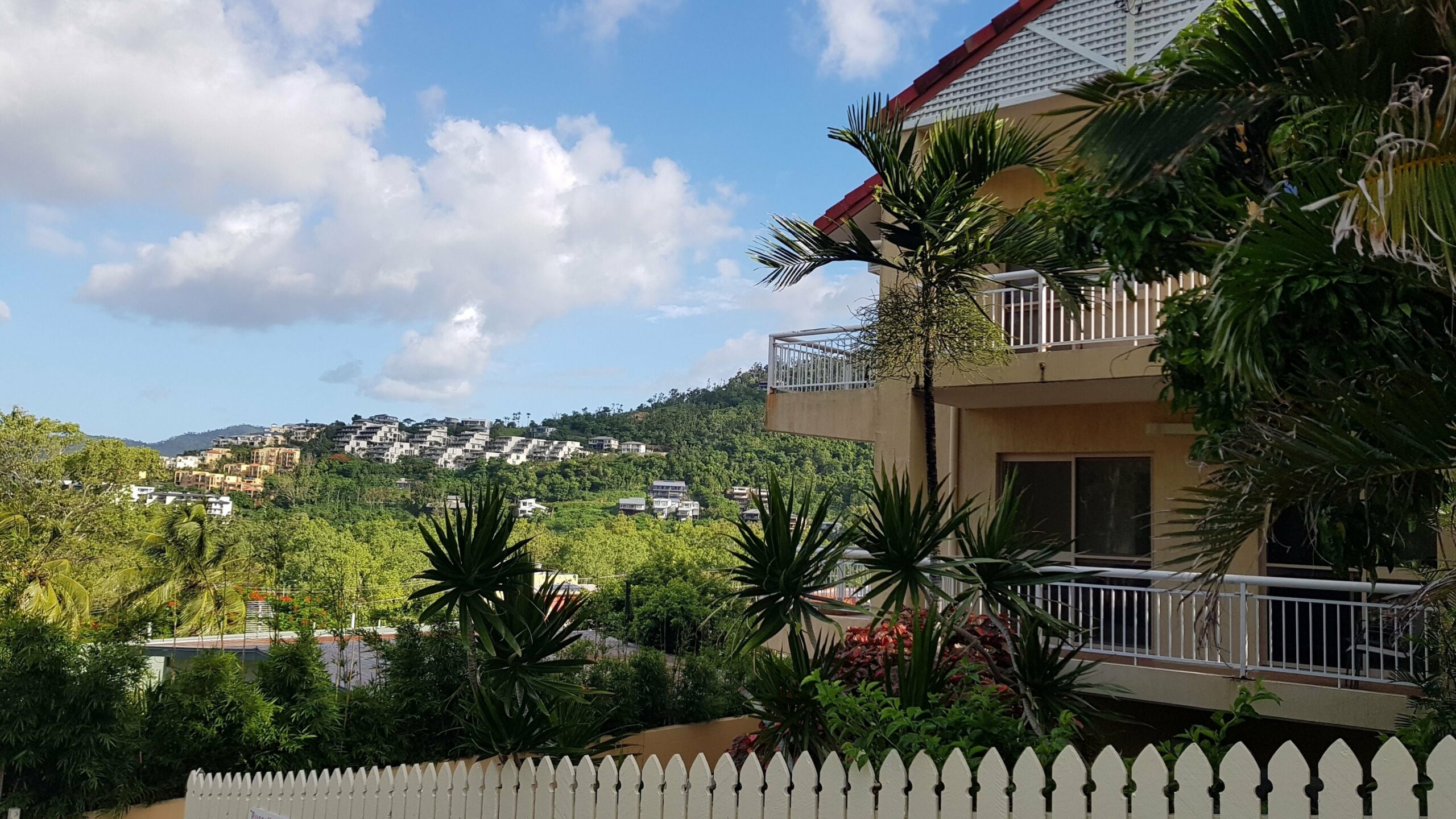 Beach House on Begley - Airlie Beach