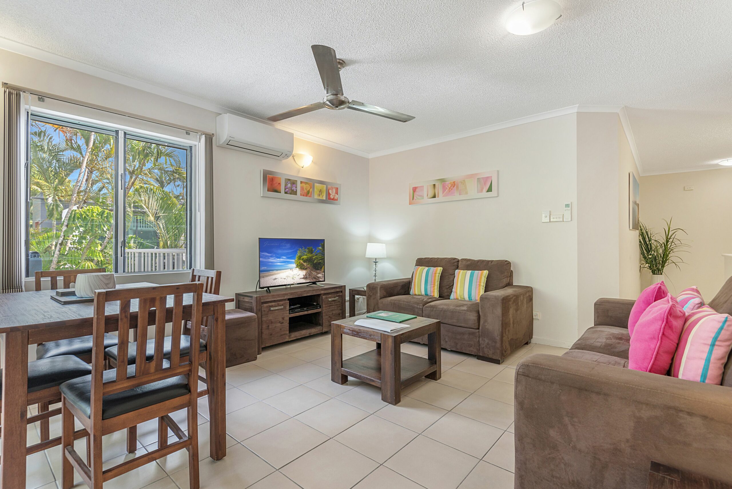 Port Douglas Outrigger Holiday Apartments