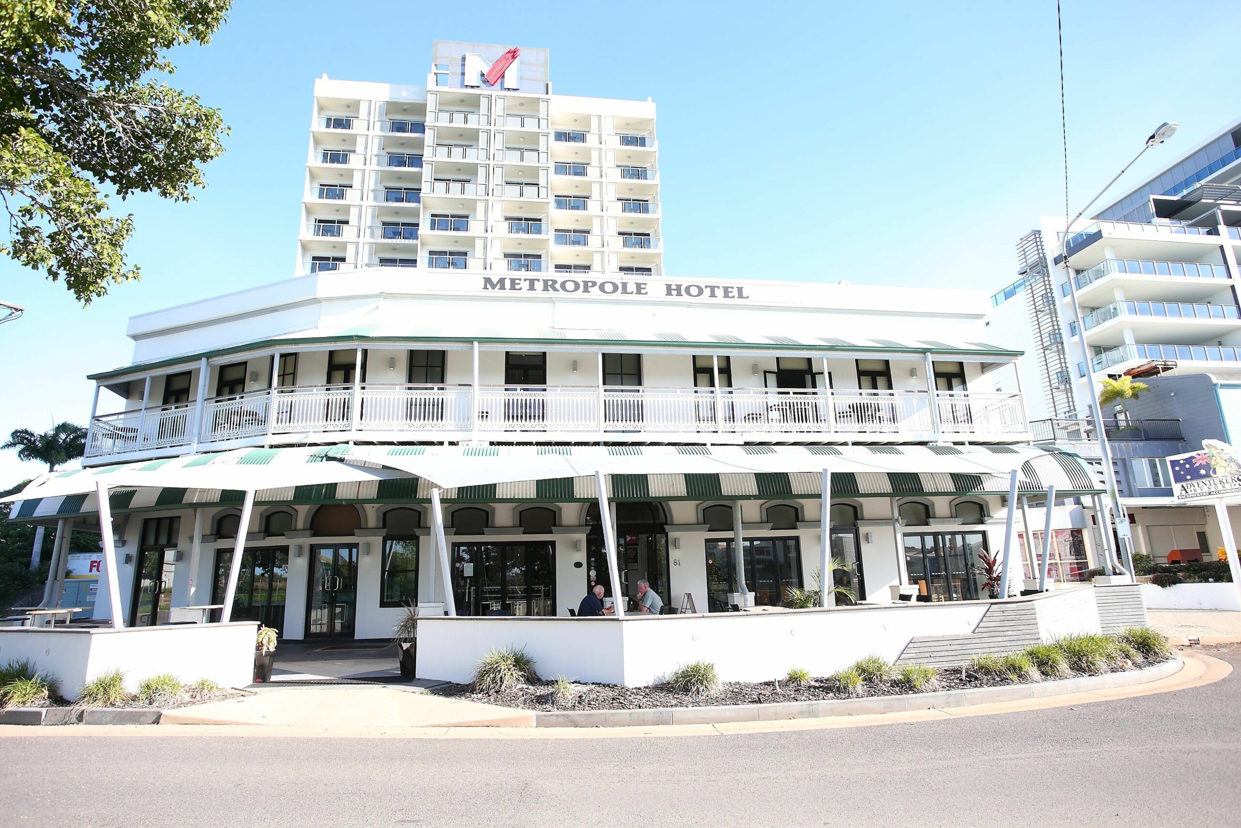 Oaks Townsville Metropole Hotel