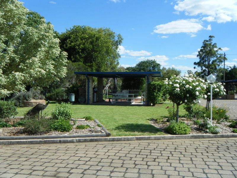 Orana Windmill Motel