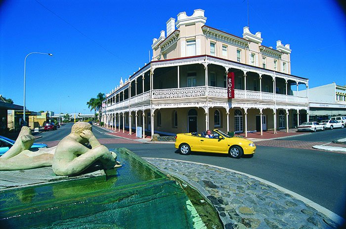 Busselton Jetty, Train Ride & Dolphin Discovery