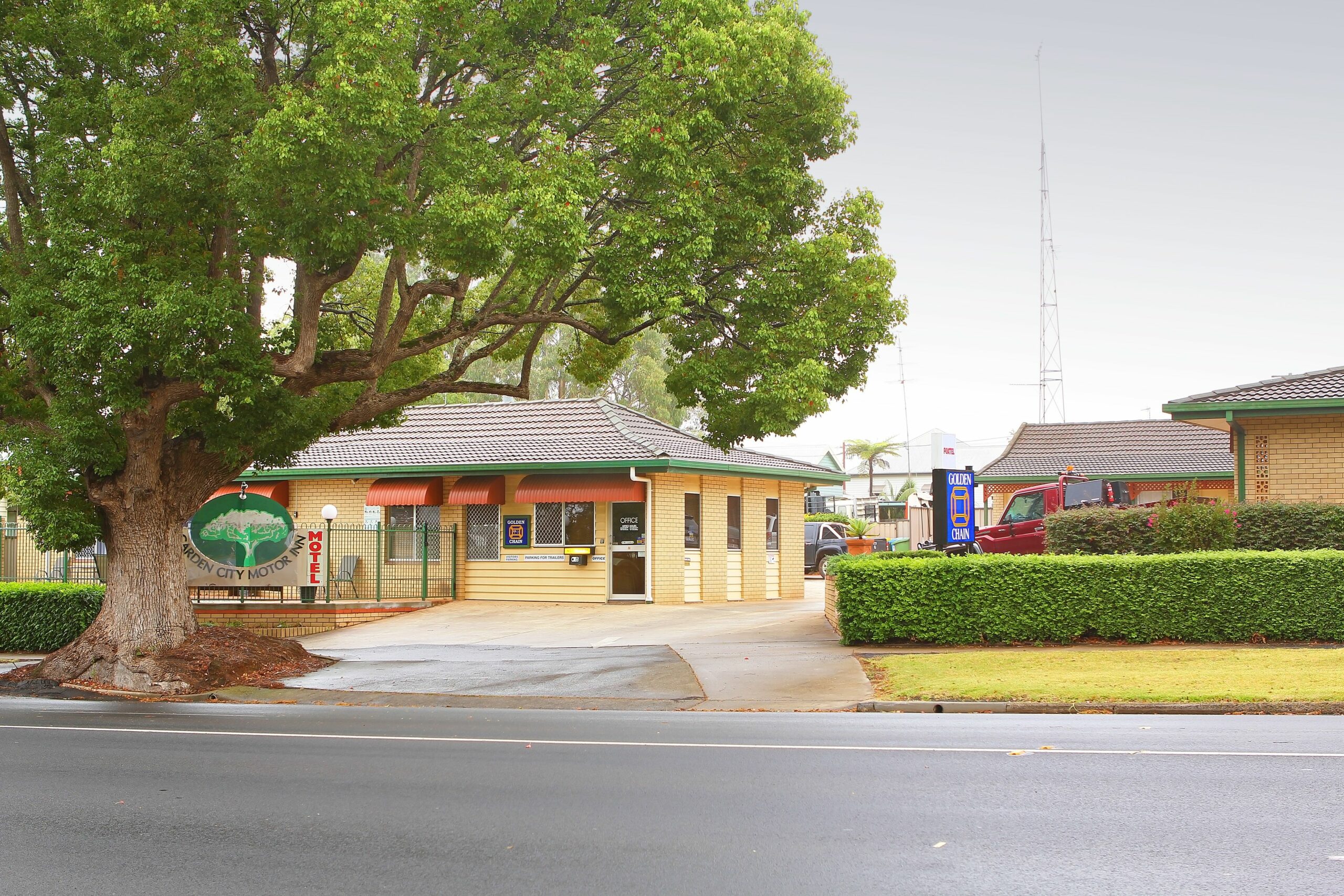 Garden City Motor Inn