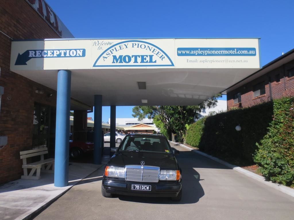 Aspley Pioneer Motel