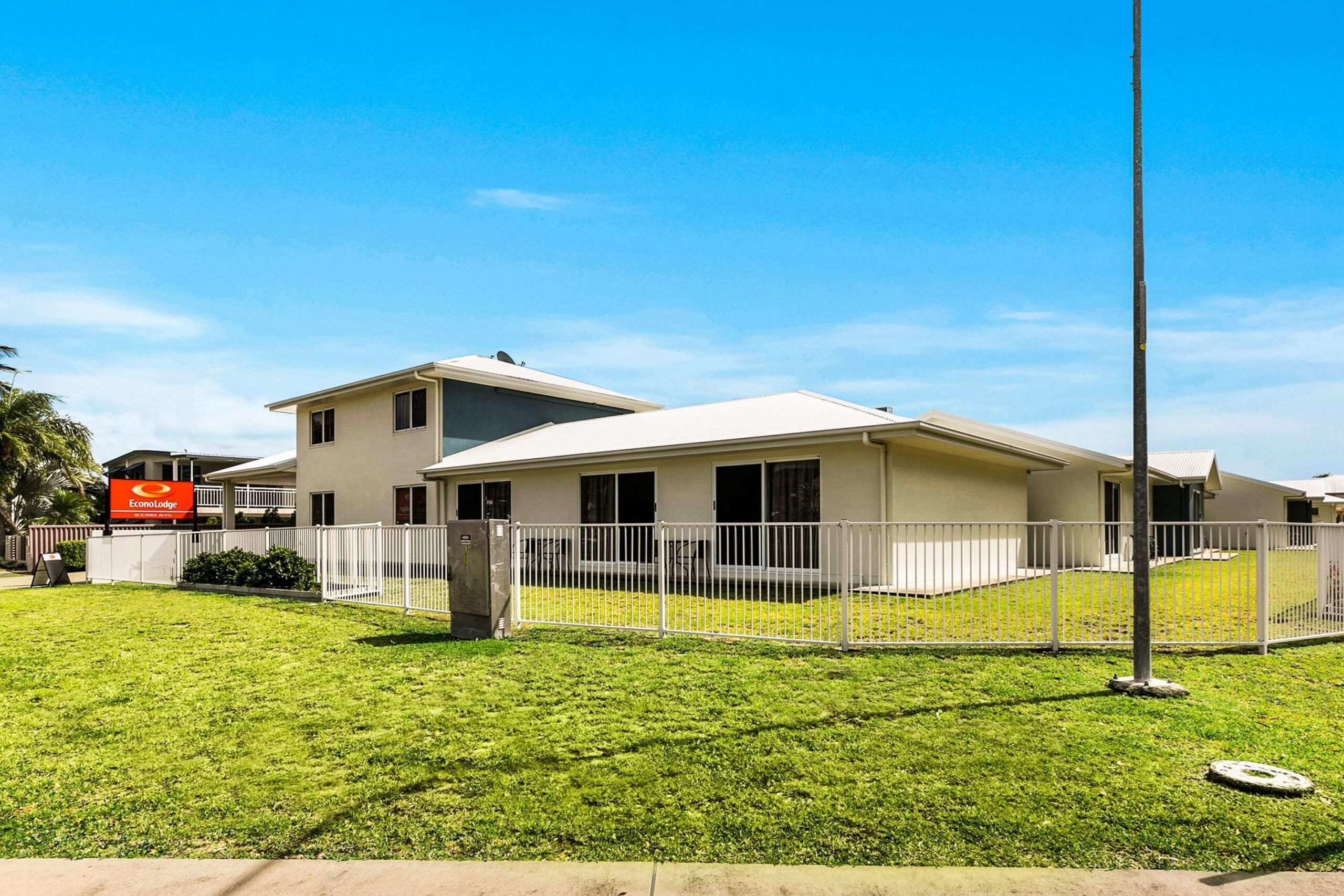 Econo Lodge Beachside