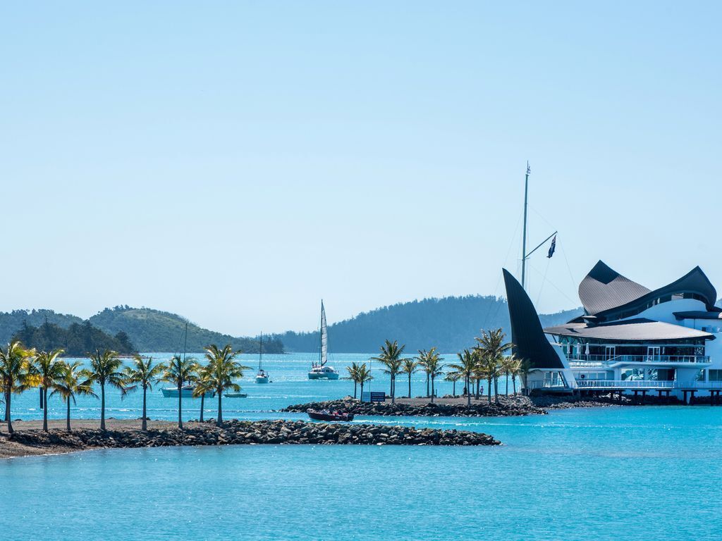 Pavillions 19, Hamilton Island
