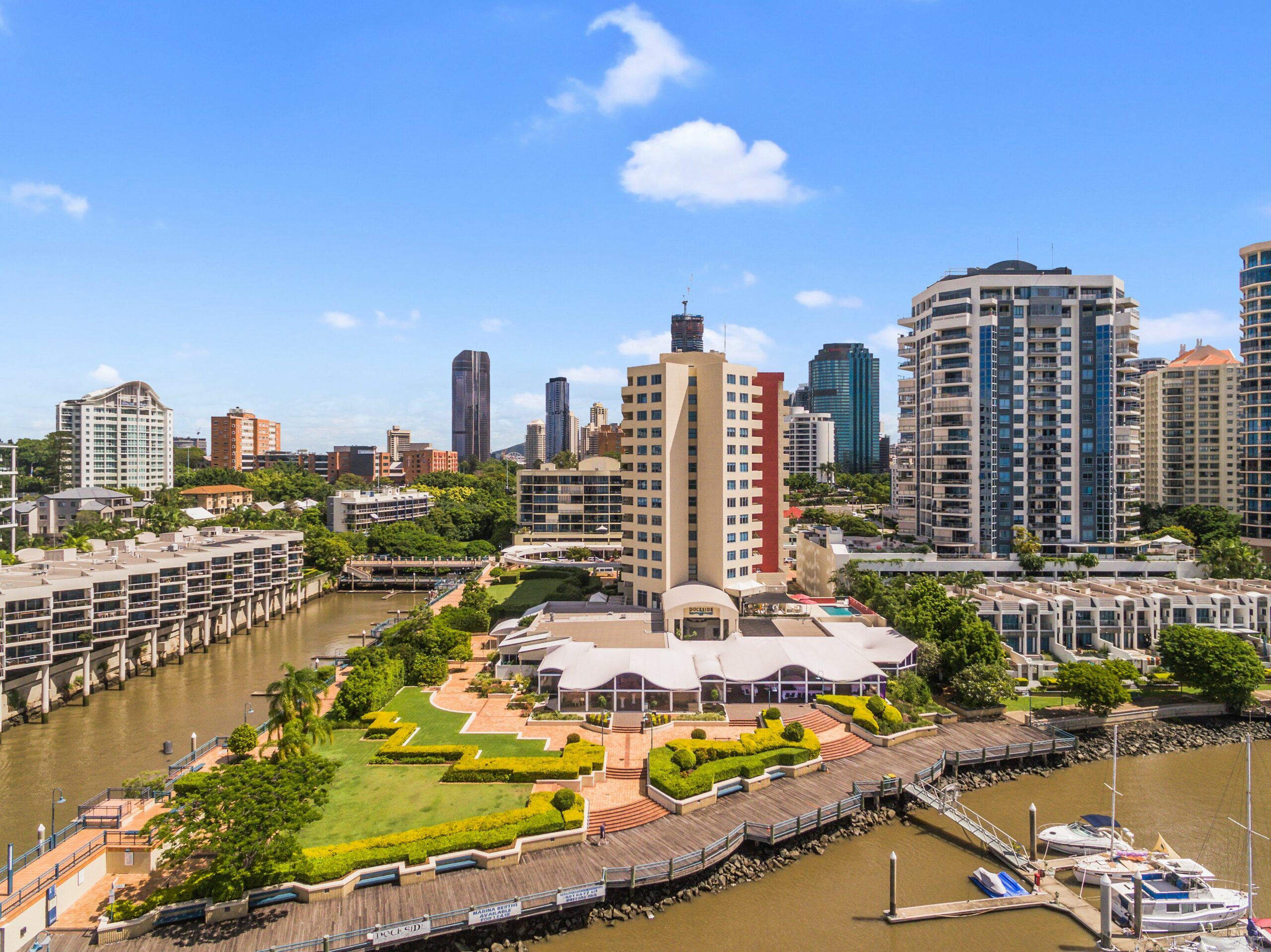 Central Dockside Apartment Hotel