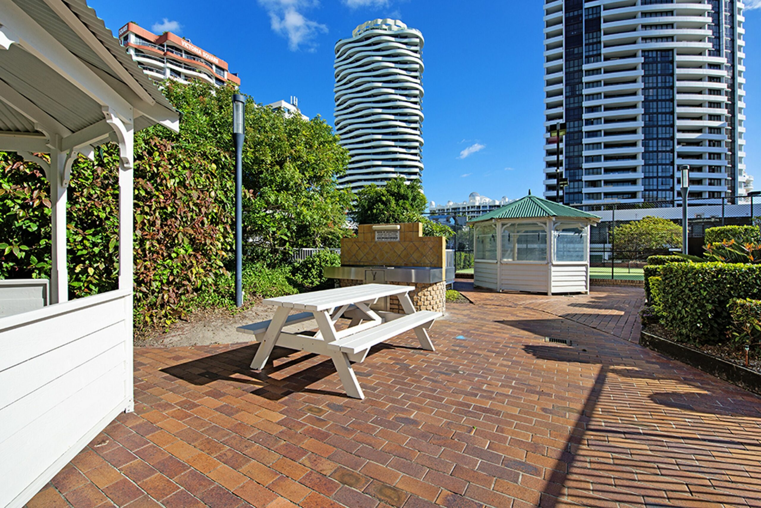 ULTIQA Beach Haven At Broadbeach