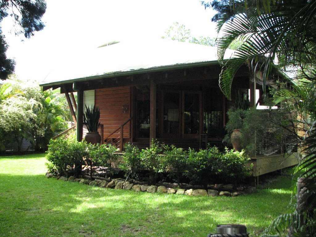 Drift on the front at Bulwer -  Open Timber comfort.