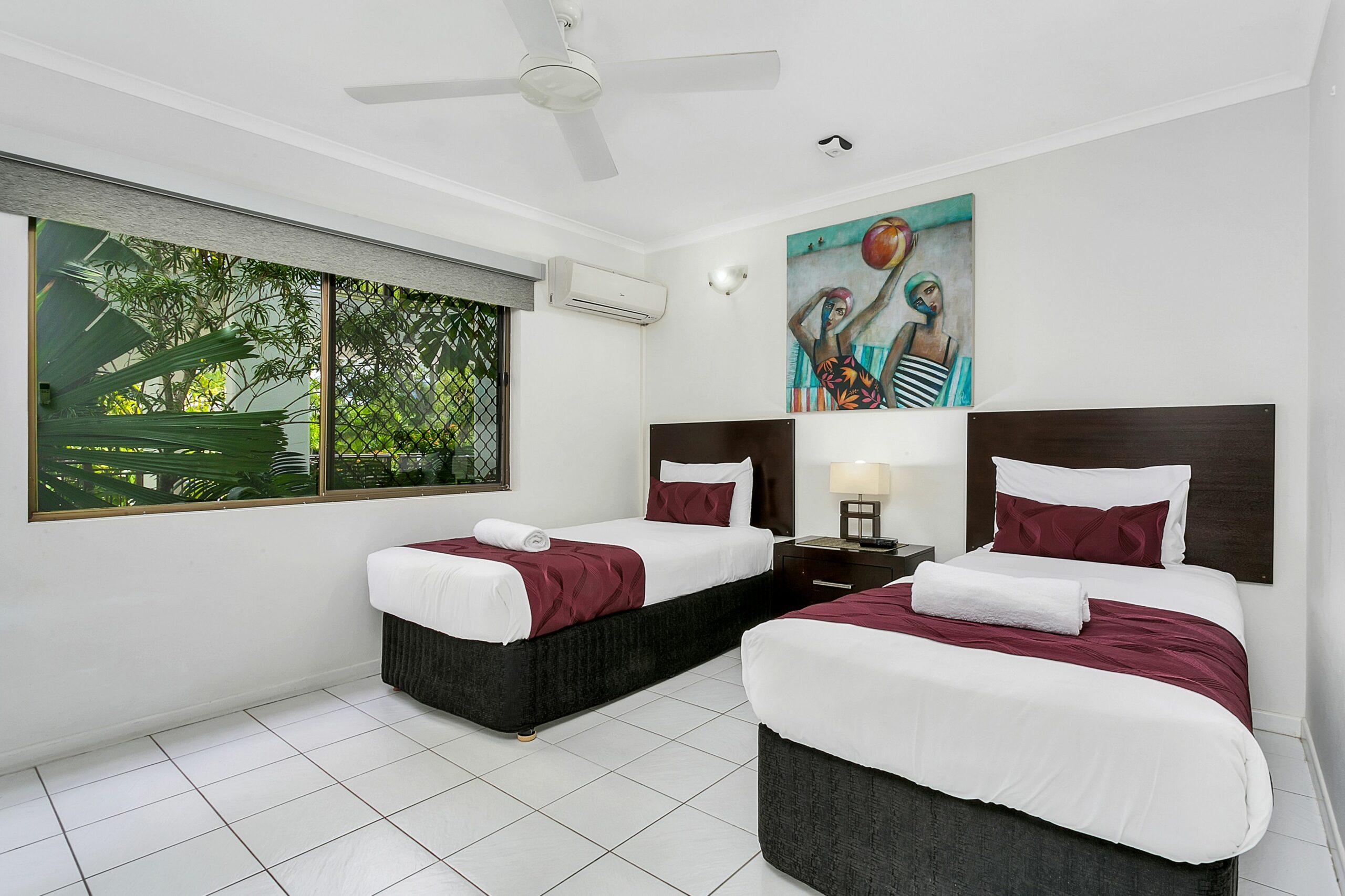 Roydon Beachfront Apartments