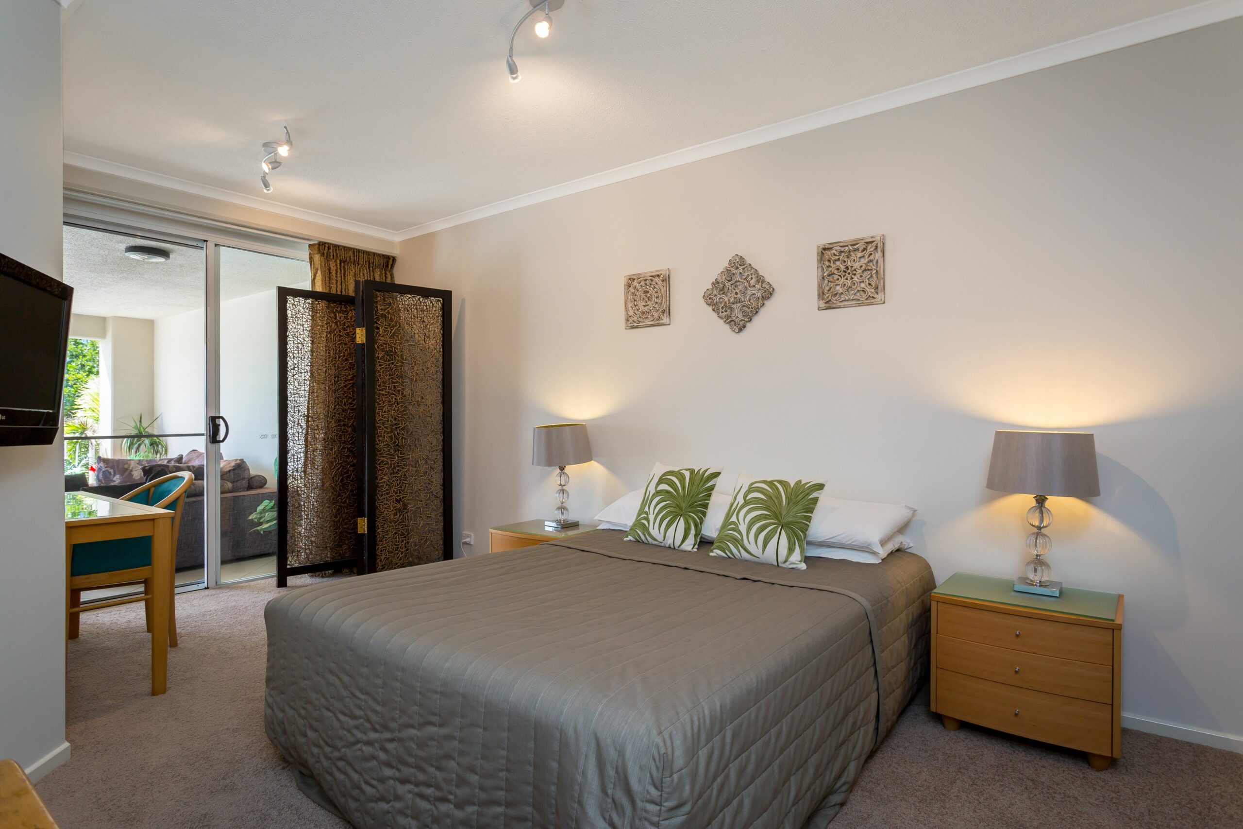 Kirra Beach Apartments