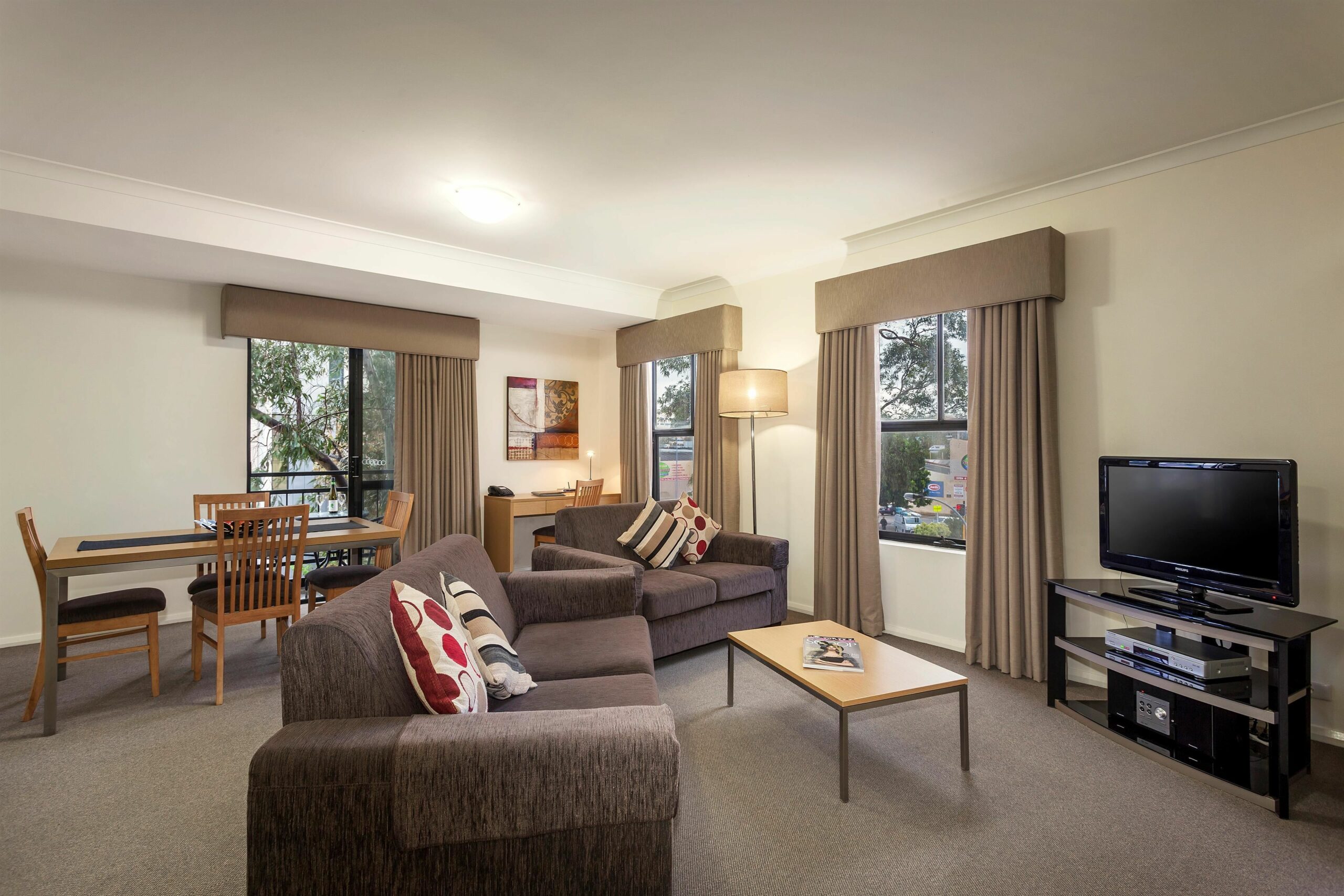 Best Western Northbridge Apartments