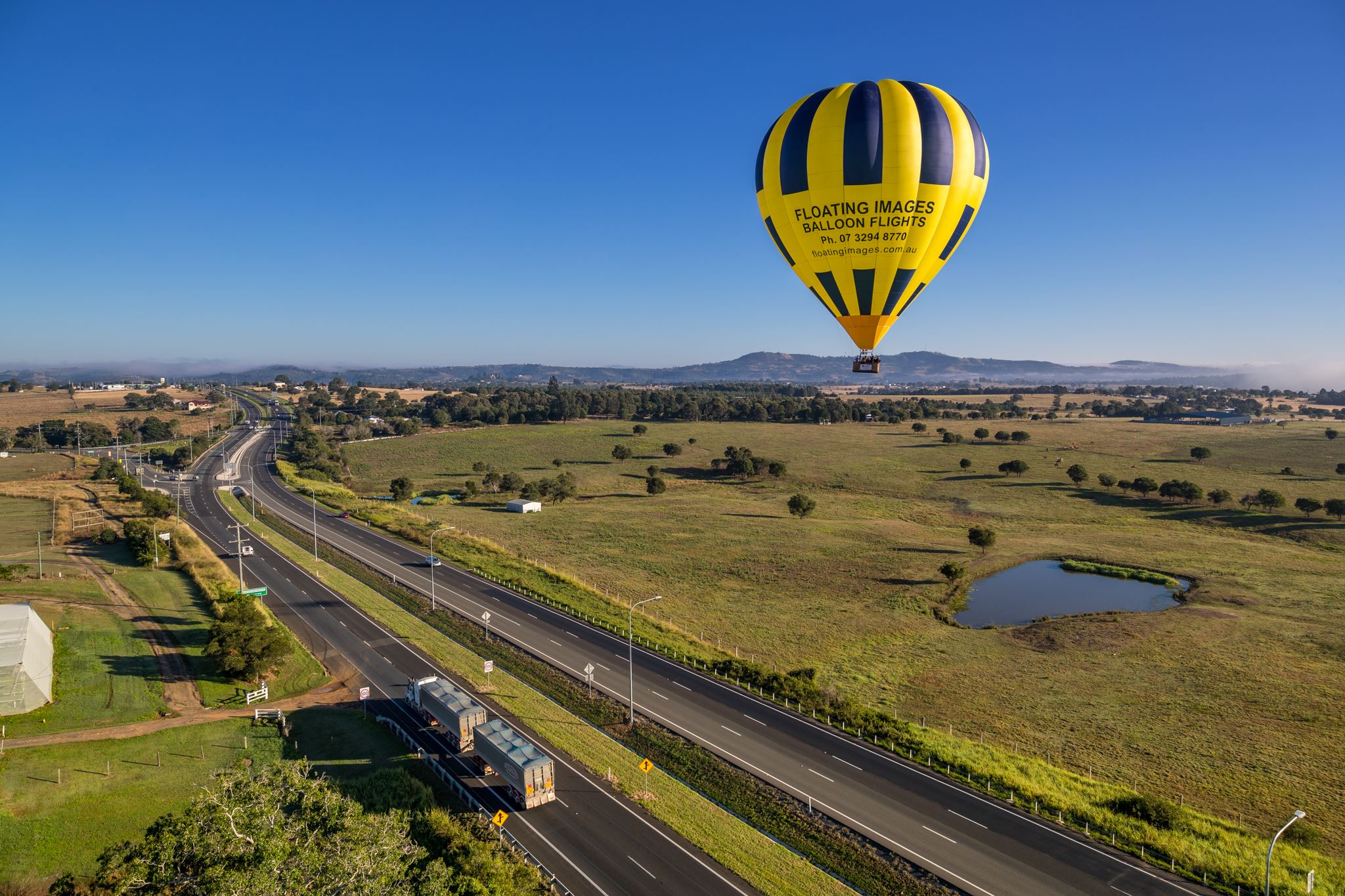3. Greater Brisbane Scenic Hot Air Balloon Flight Package - 1 Hour Flight, Breakfast ADD Brisbane CBD transfers