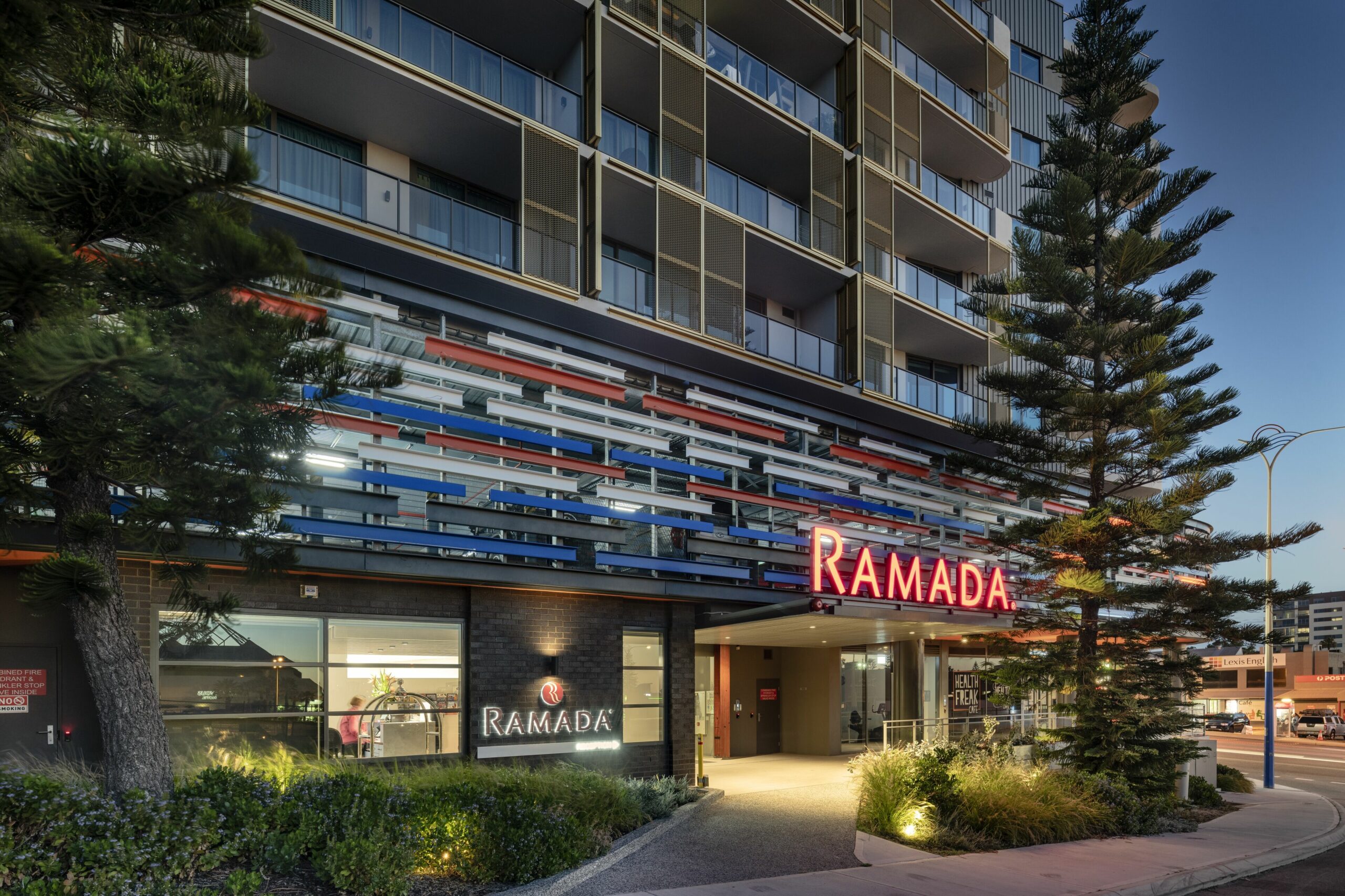 Ramada VetroBlu Scarborough Beach