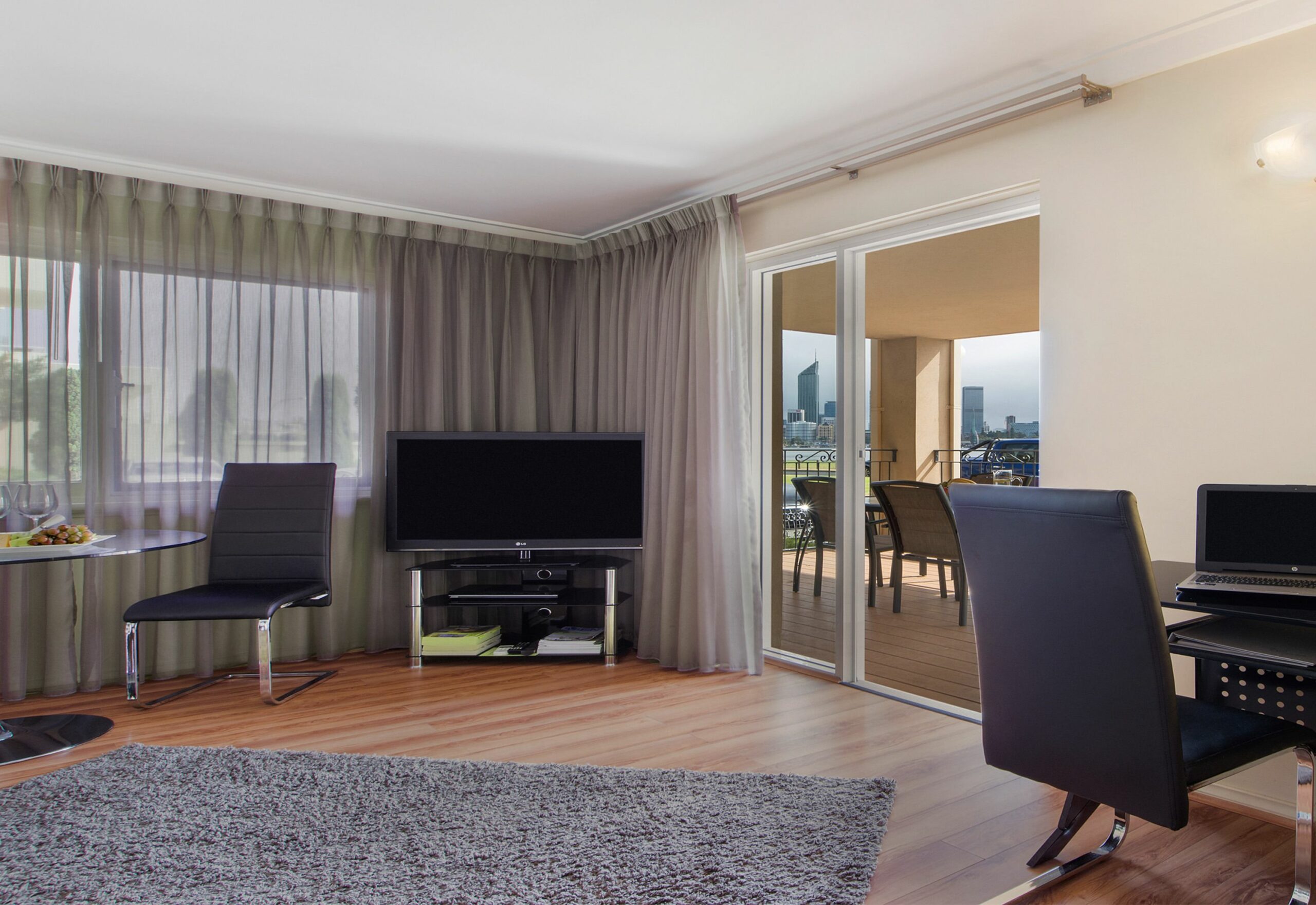 The Peninsula Riverside Serviced Apartments