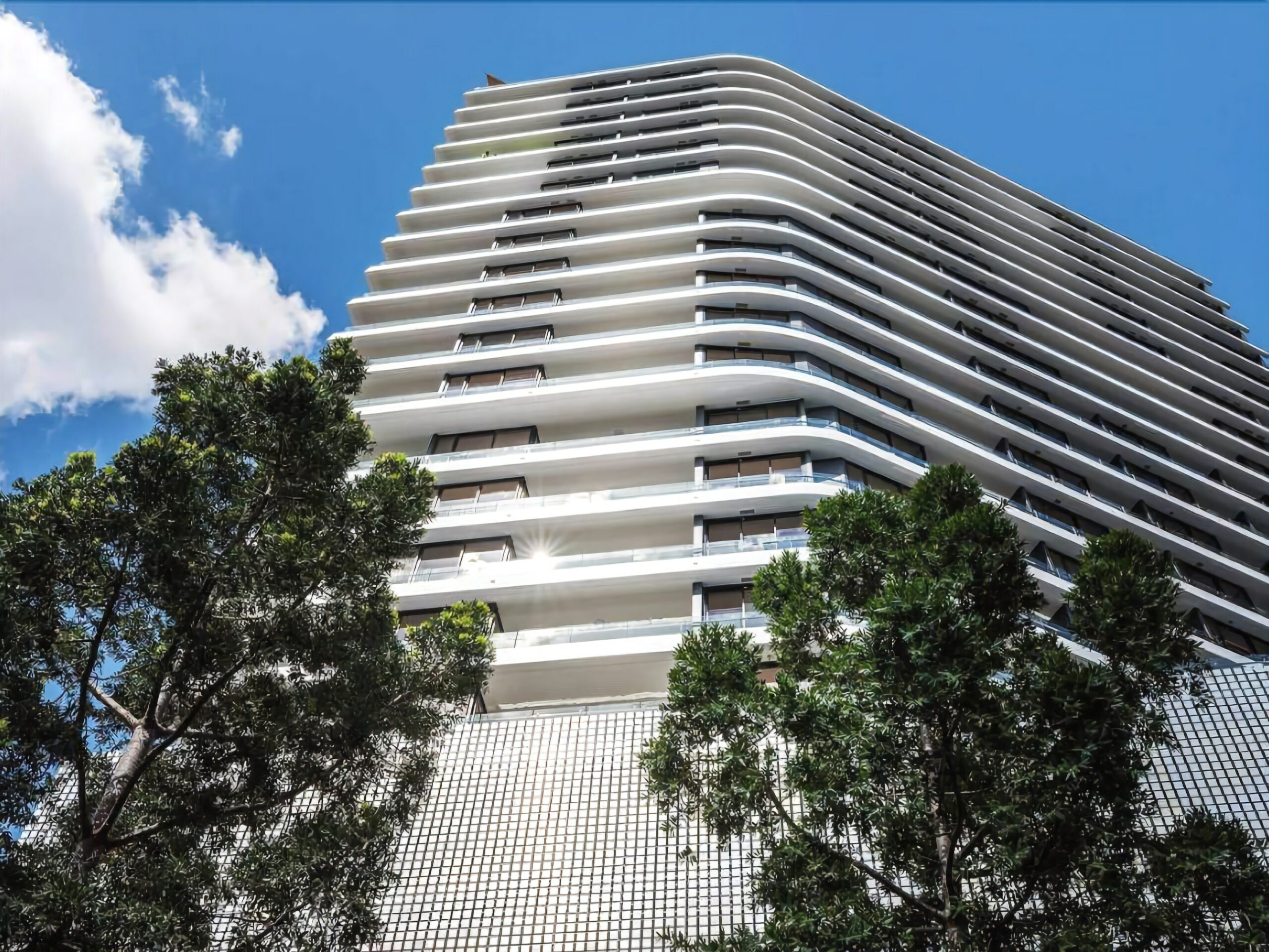 Homely Apartments in Southbank