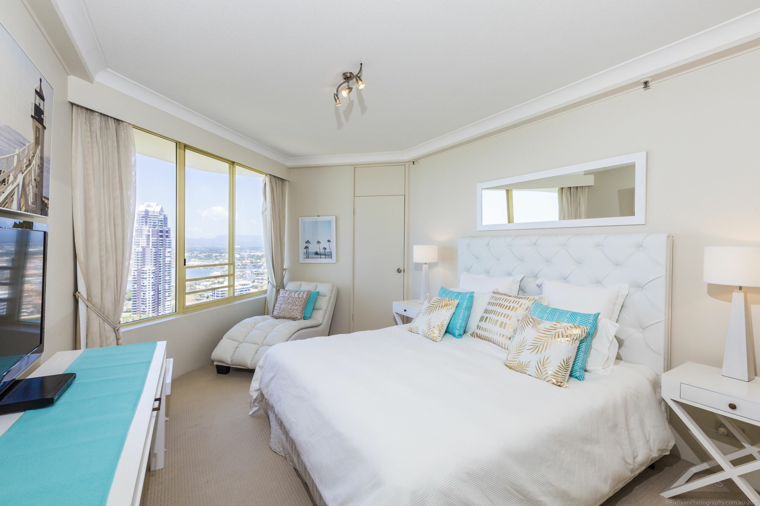 Gold Coast Amor'e Luxury Sub Penthouse