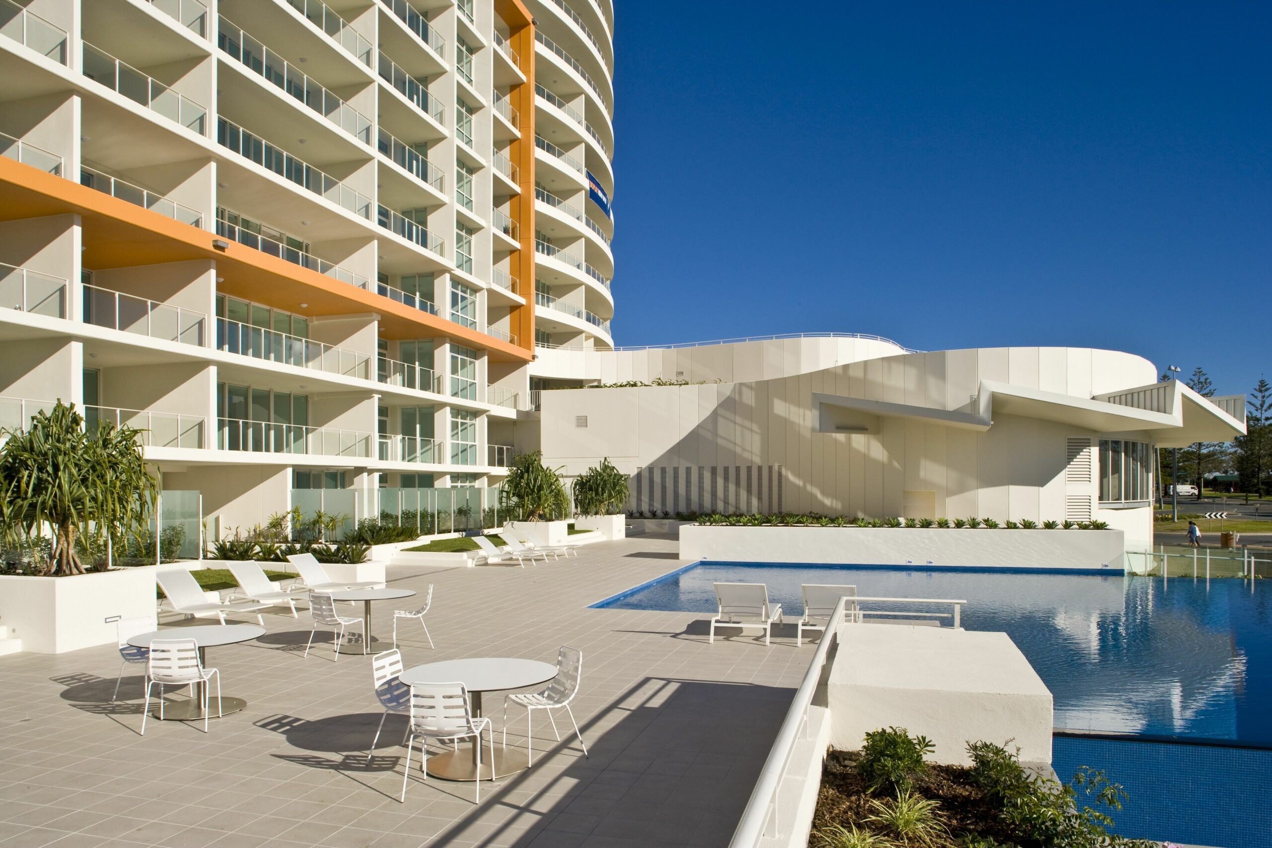 Kirra Surf Apartments