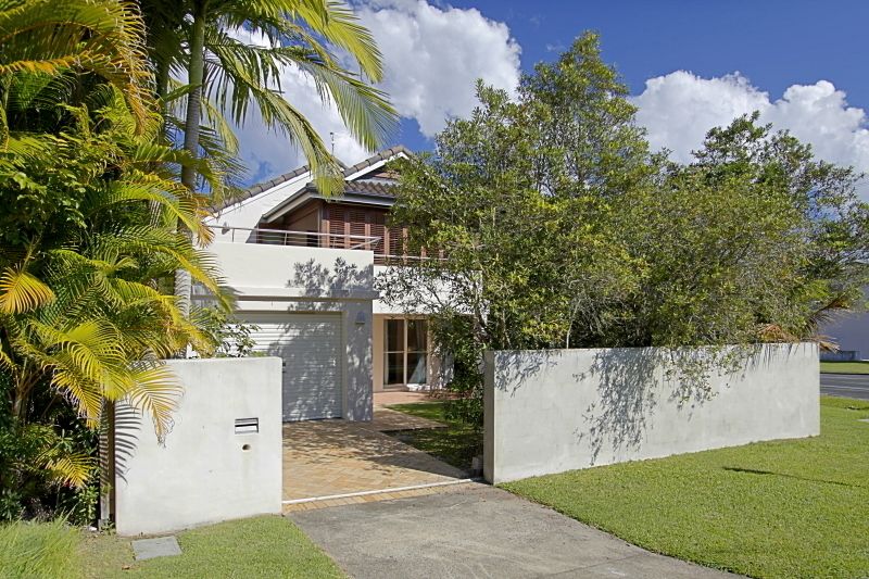 Clarkes Beach Villa