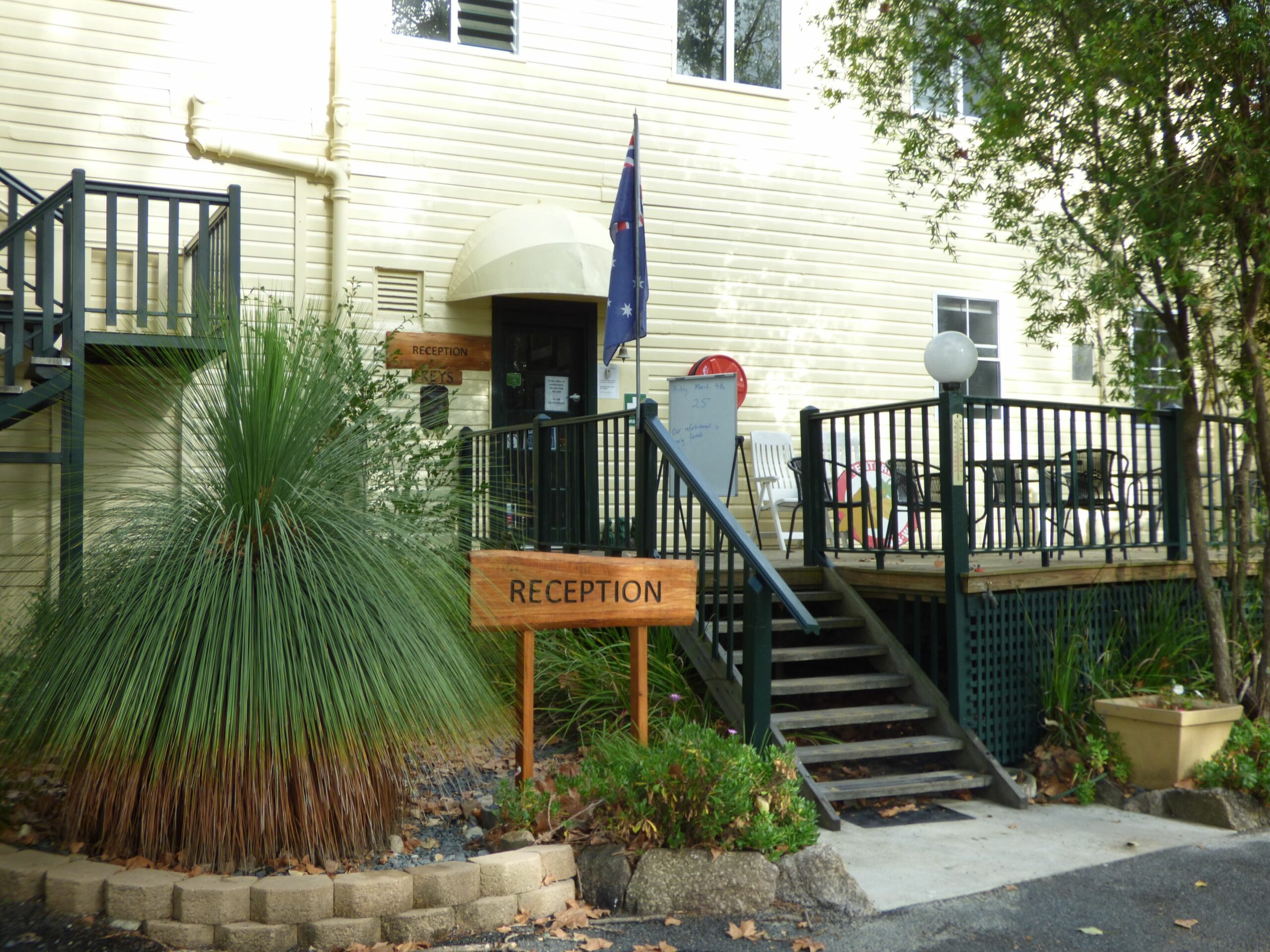 Tenterfield Lodge and Caravan Park