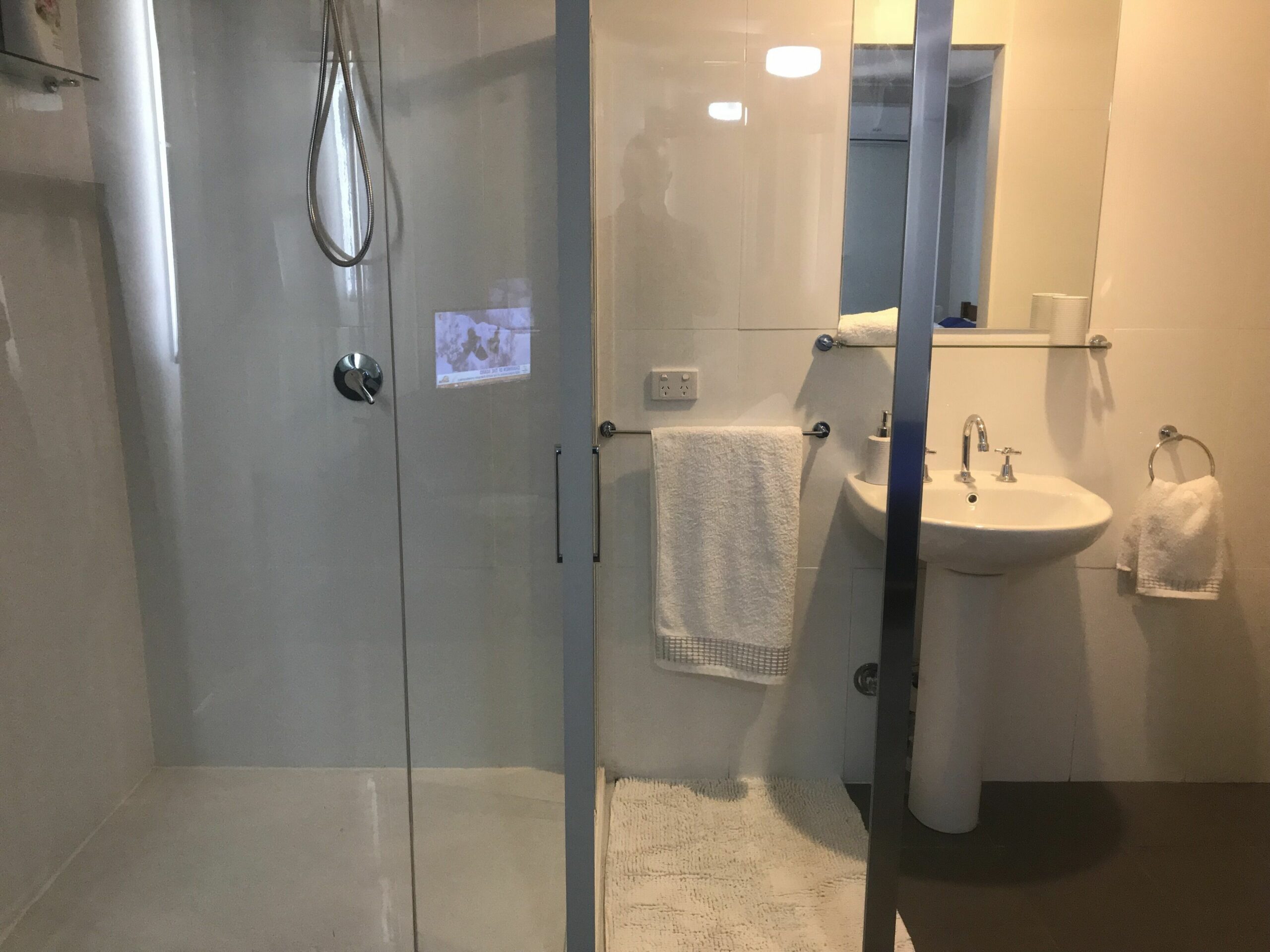 Freshwater BnB - Fraser ensuite room + breakfast