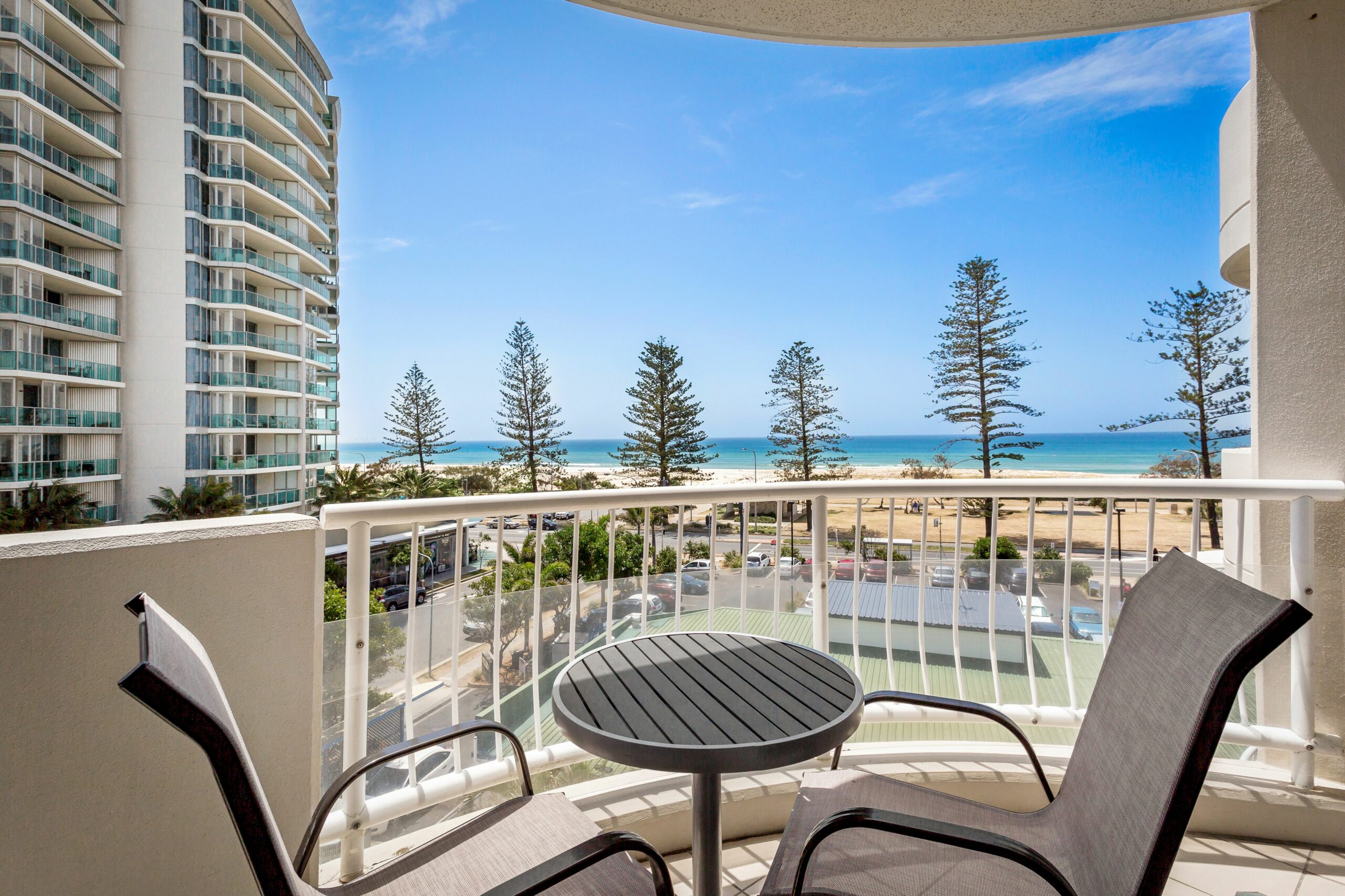 Kirra Beach Apartments