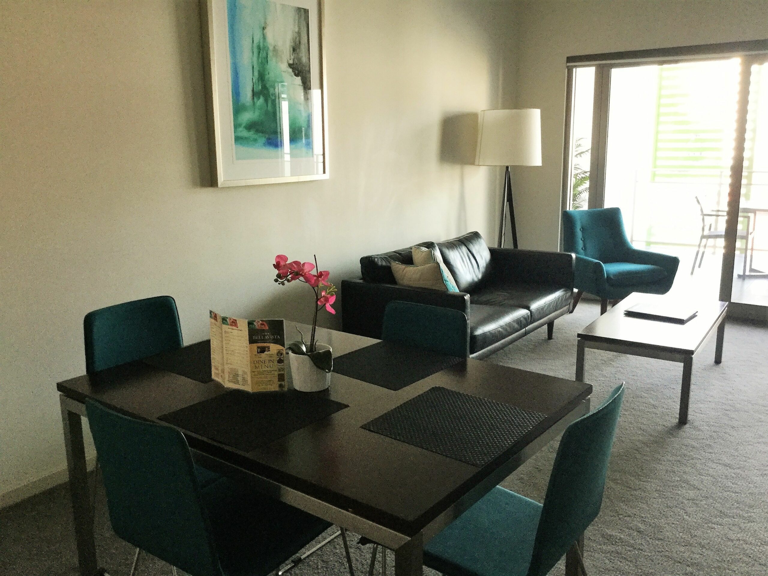 Baileys Serviced Apartments