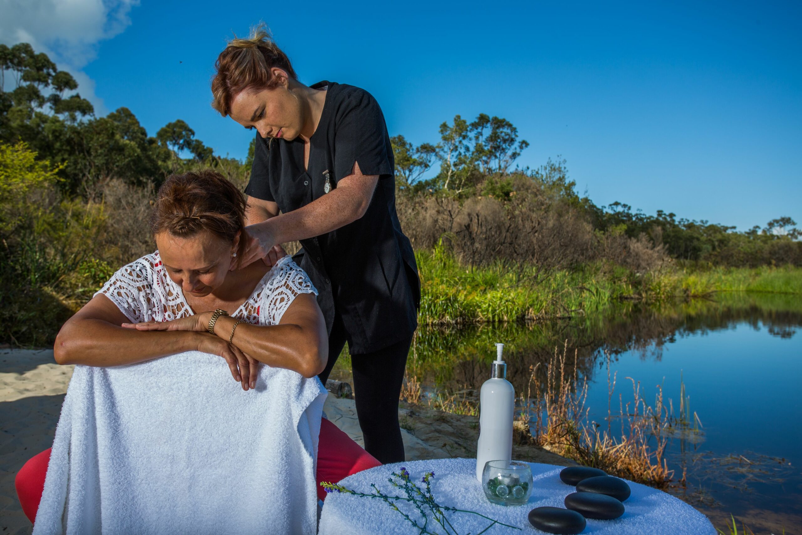 Kingfisher Bay Resort