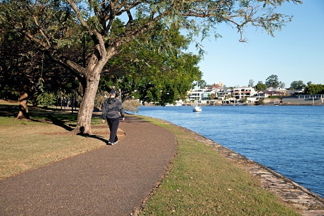 Kirribilli Riverfront Apartments