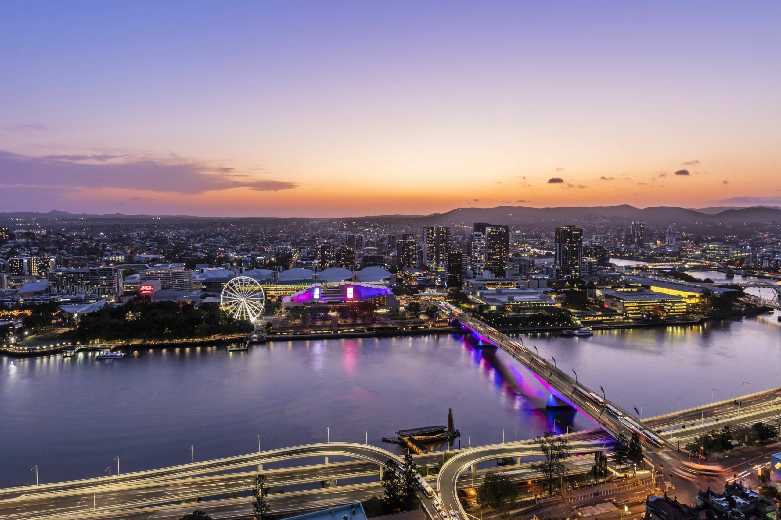 Oaks Brisbane Casino Tower Suites