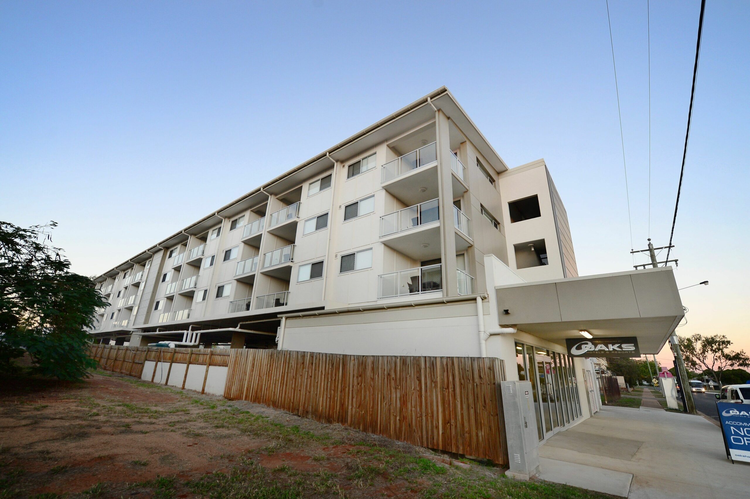 Oaks Moranbah Suites