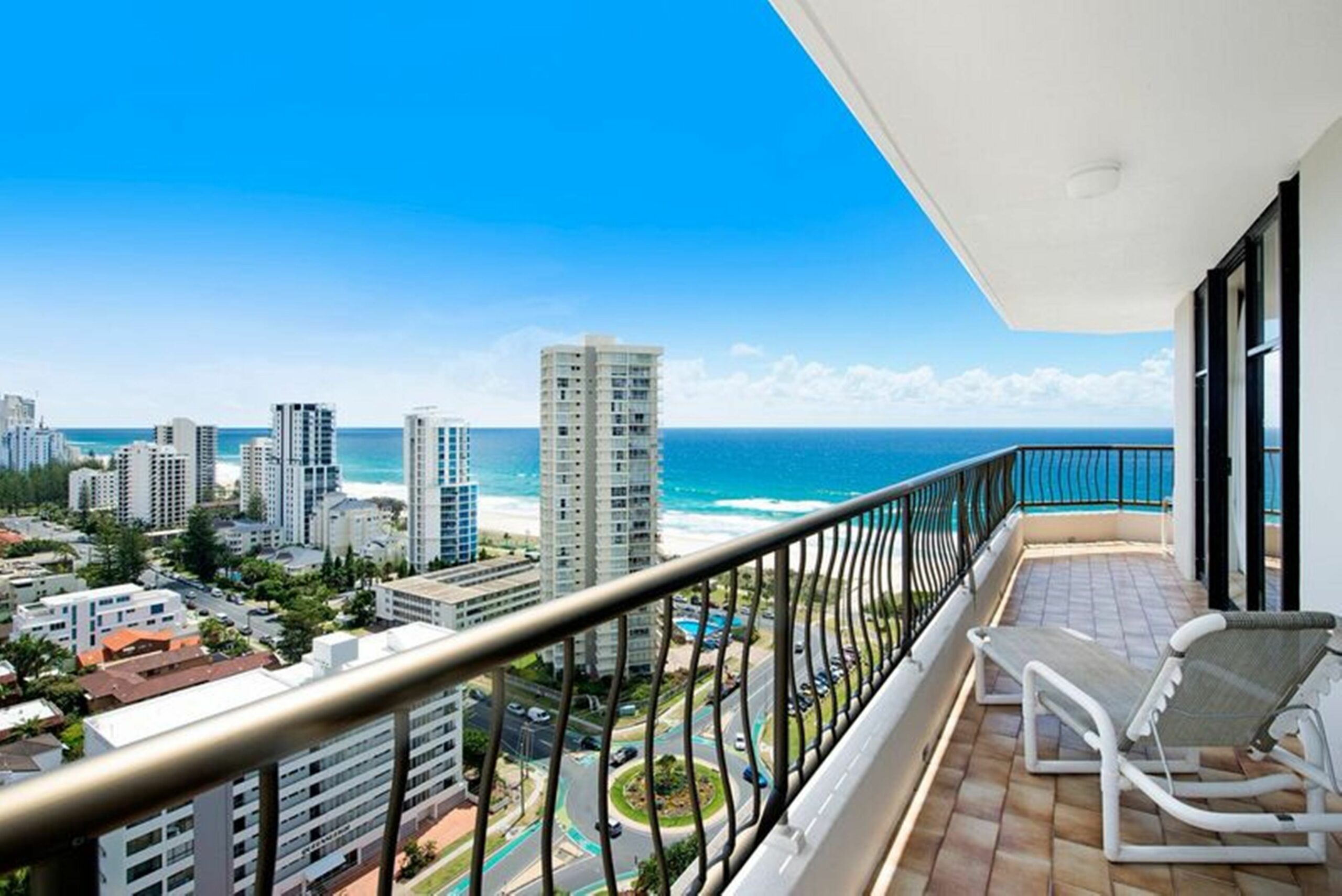 ULTIQA Beach Haven At Broadbeach