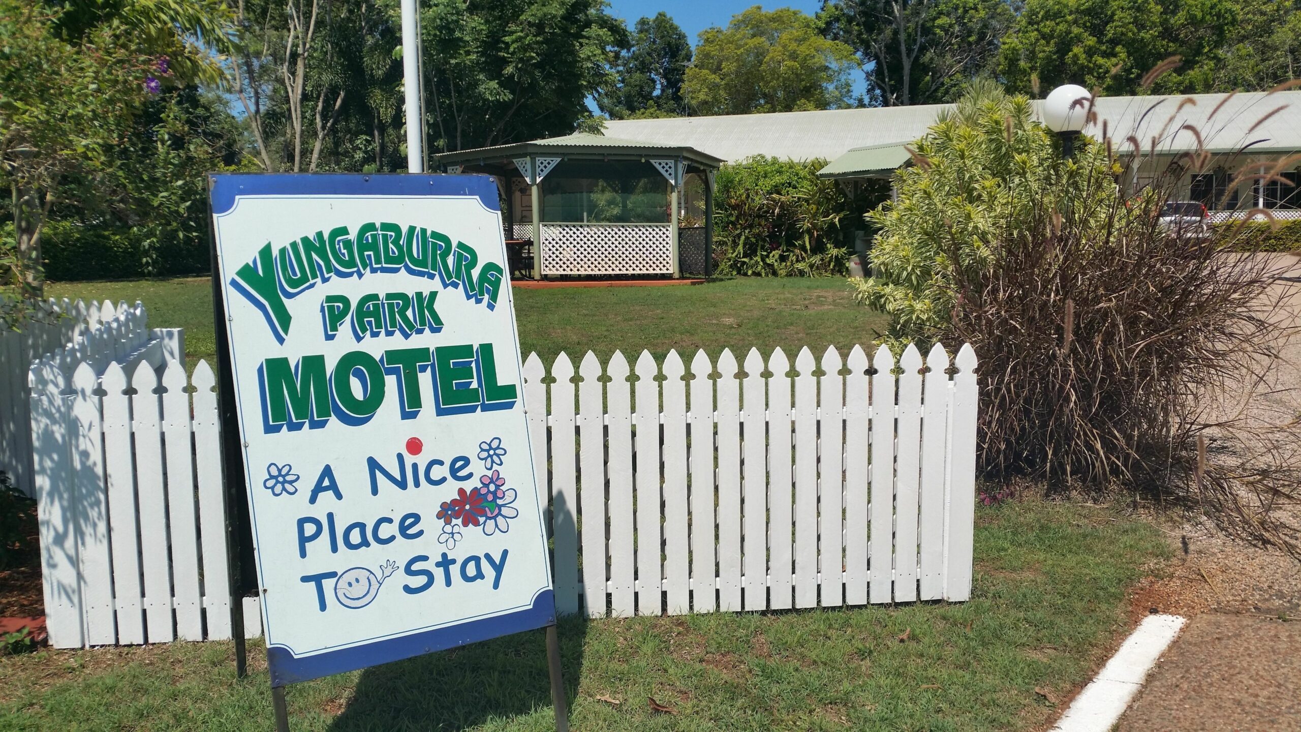 Yungaburra Park Motel