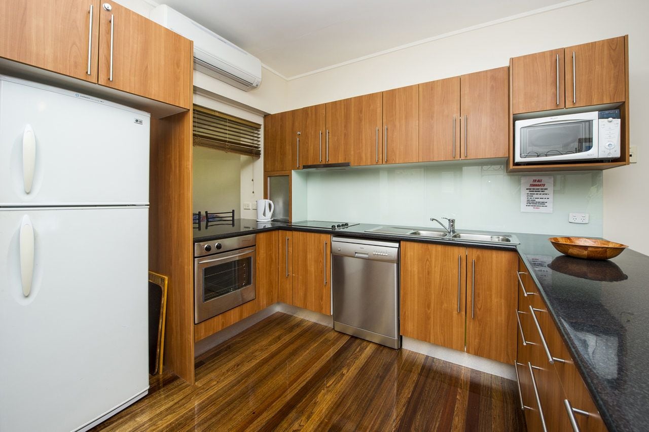 Picnic Bay Apartments Unit 3