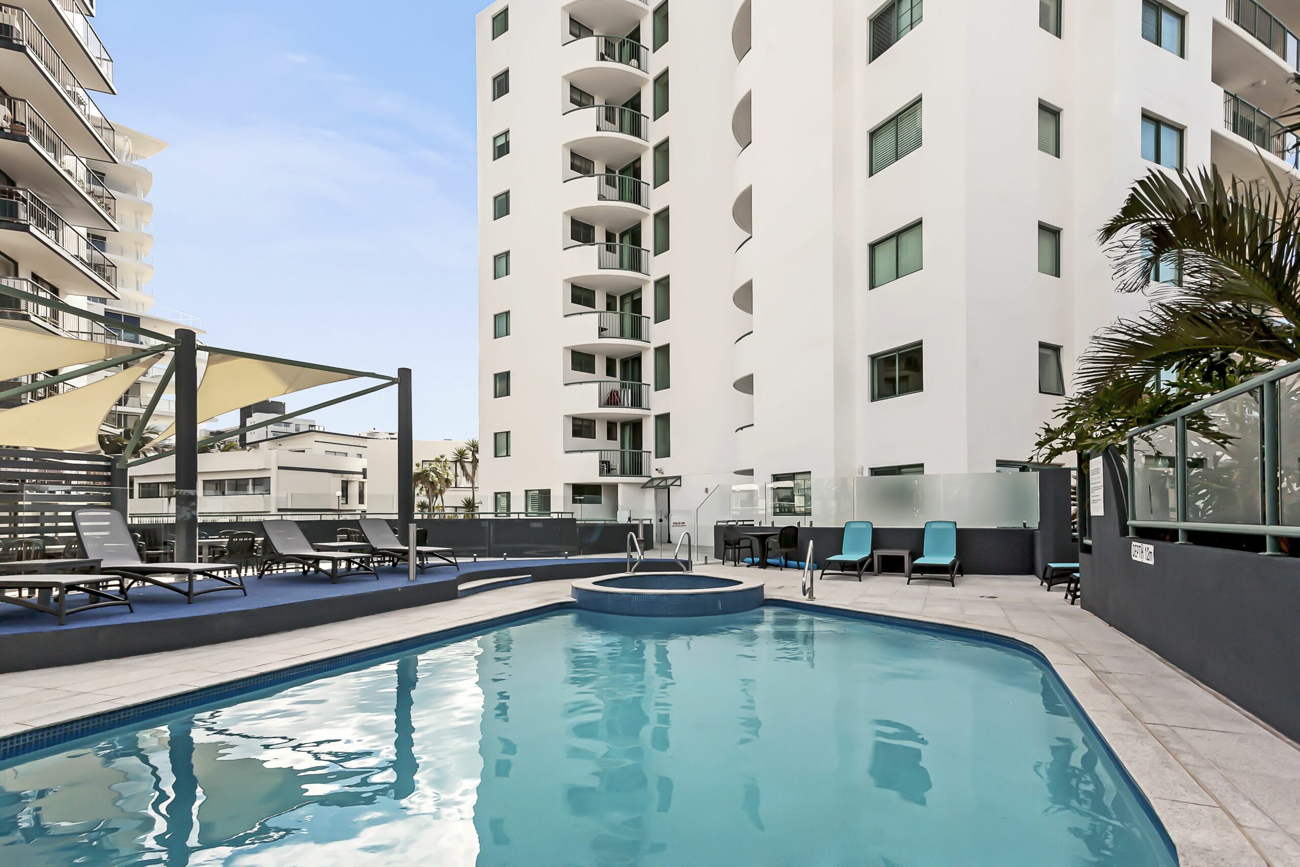 Key Largo Apartments